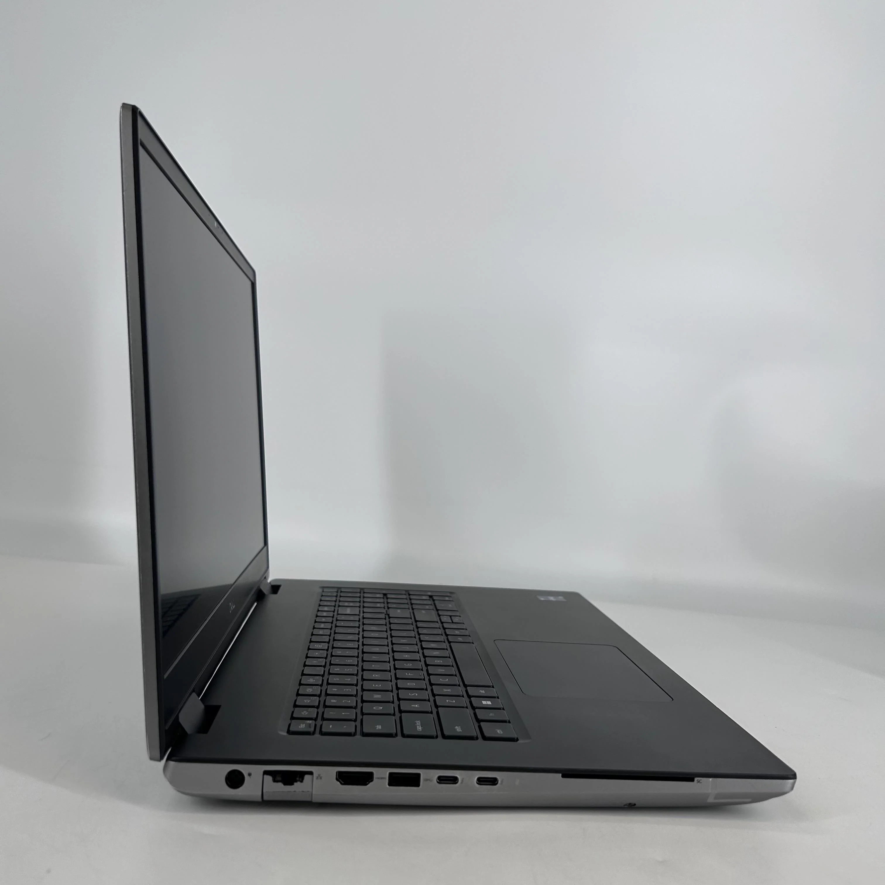 Dell Precision 7770 17.3 Gray 2.3 GHz Intel Core i9 12th Gen. 32GB RAM 512GB Solid State Drive NVIDIA RTX A5500 16 GB - Image 3