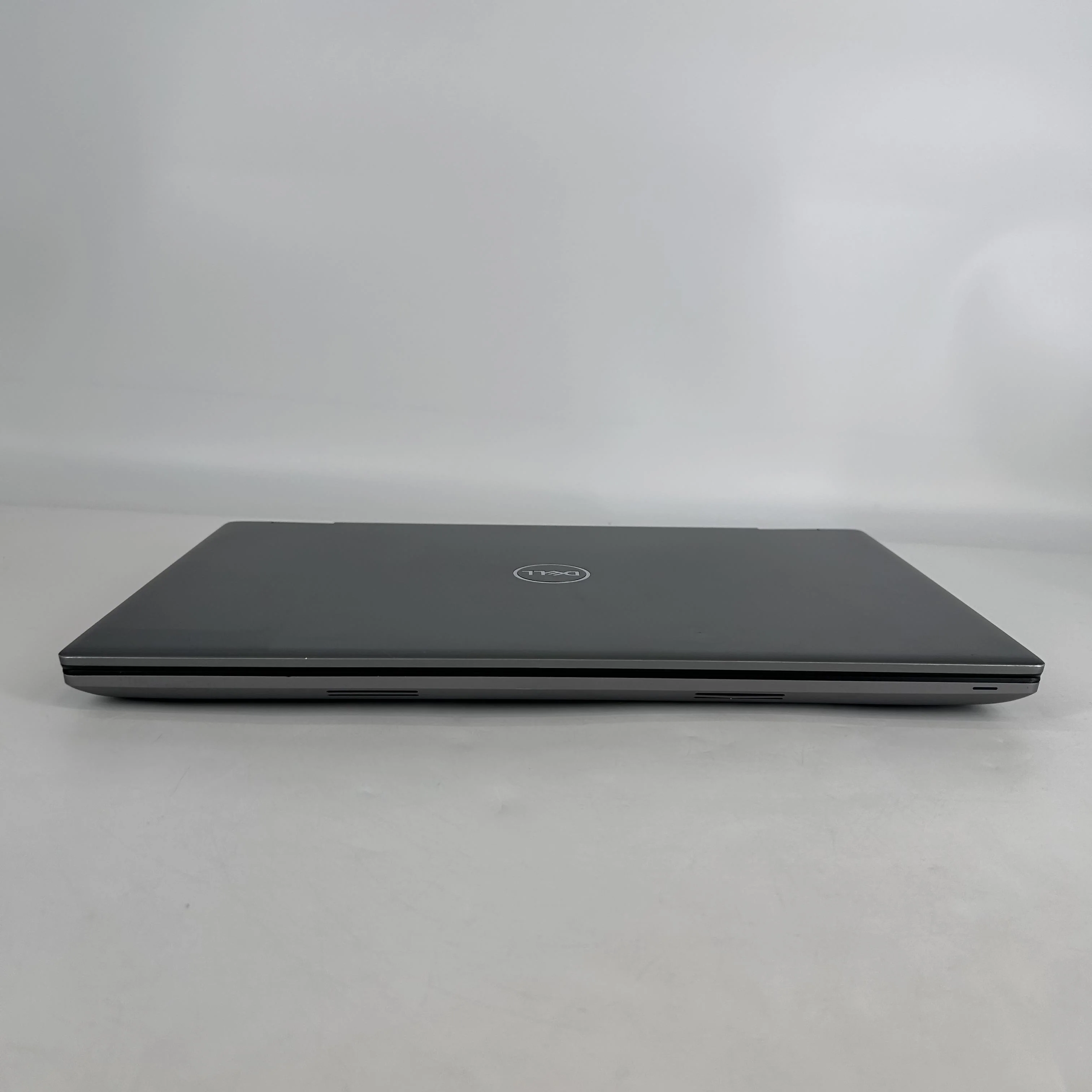 Dell Precision 7770 17.3 Gray 2.3 GHz Intel Core i9 12th Gen. 32GB RAM 512GB Solid State Drive NVIDIA RTX A5500 16 GB - Image 8