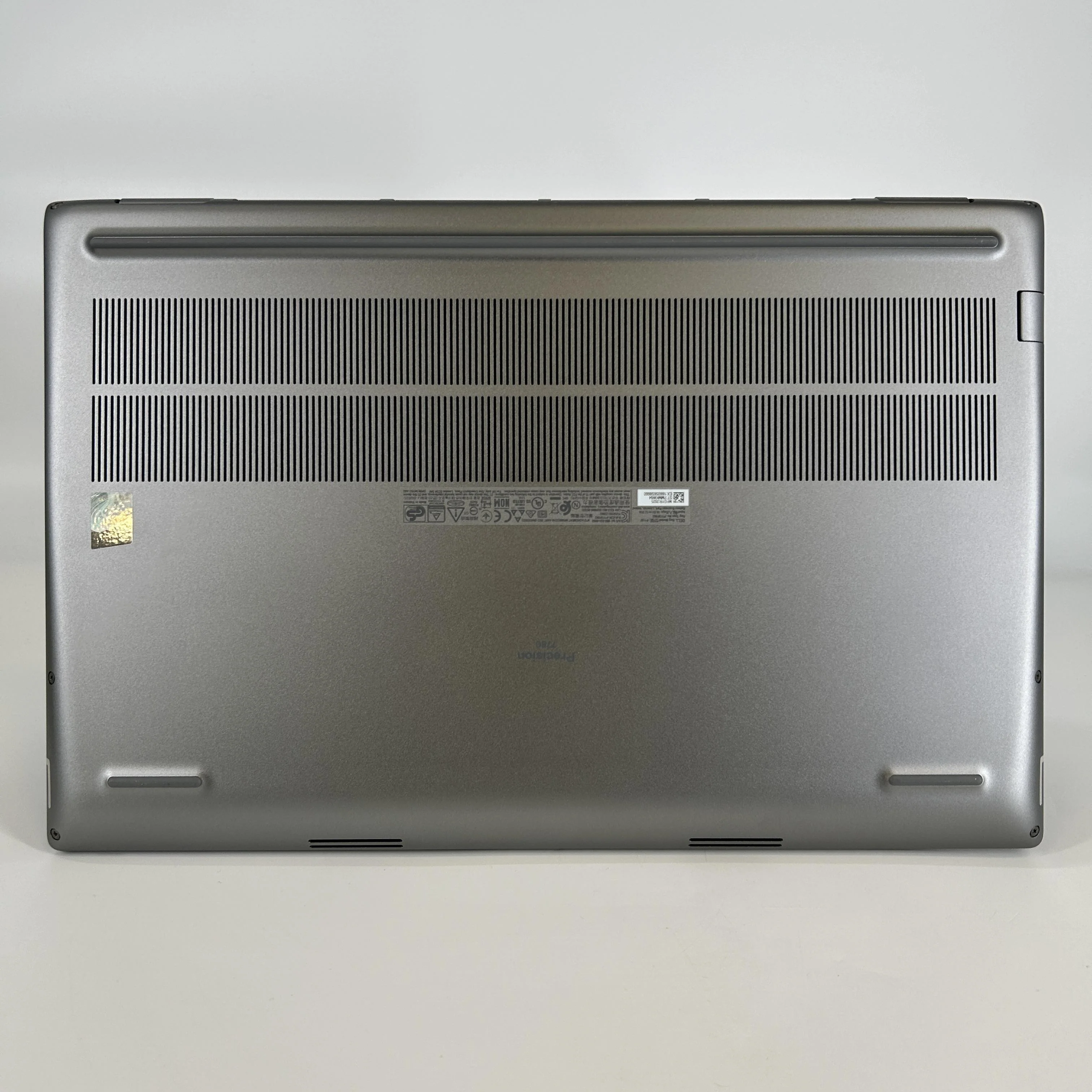 Dell Precision 7780 17.3 Gray 2.2 GHz Intel Core i9 13th Gen. 64GB RAM 1TB Solid State Drive NVIDIA RTX 3500 Ada 12 GB - Image 5