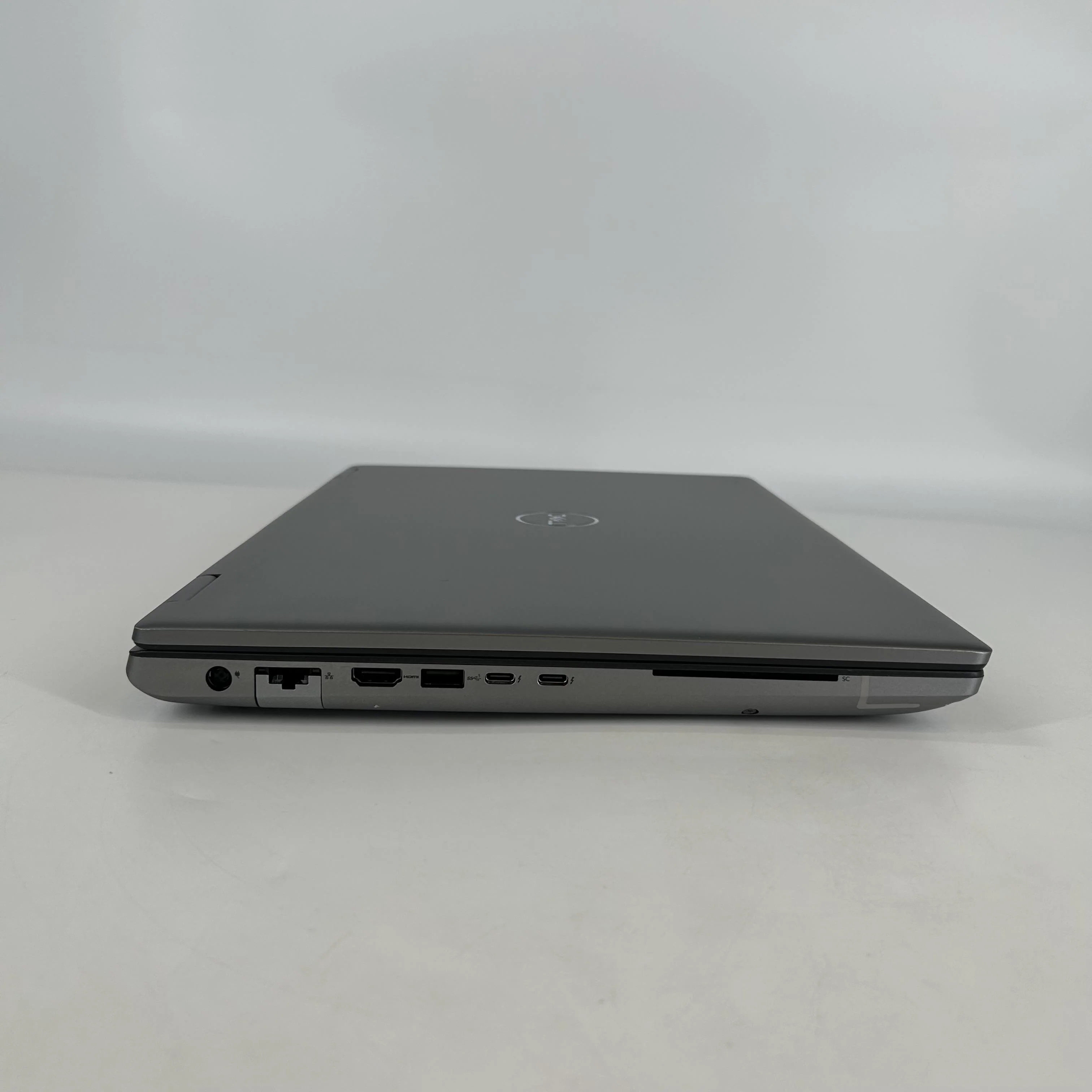 Dell Precision 7780 17.3 Gray 2.2 GHz Intel Core i9 13th Gen. 64GB RAM 1TB Solid State Drive NVIDIA RTX 5000 Ada 16 GB - Image 9