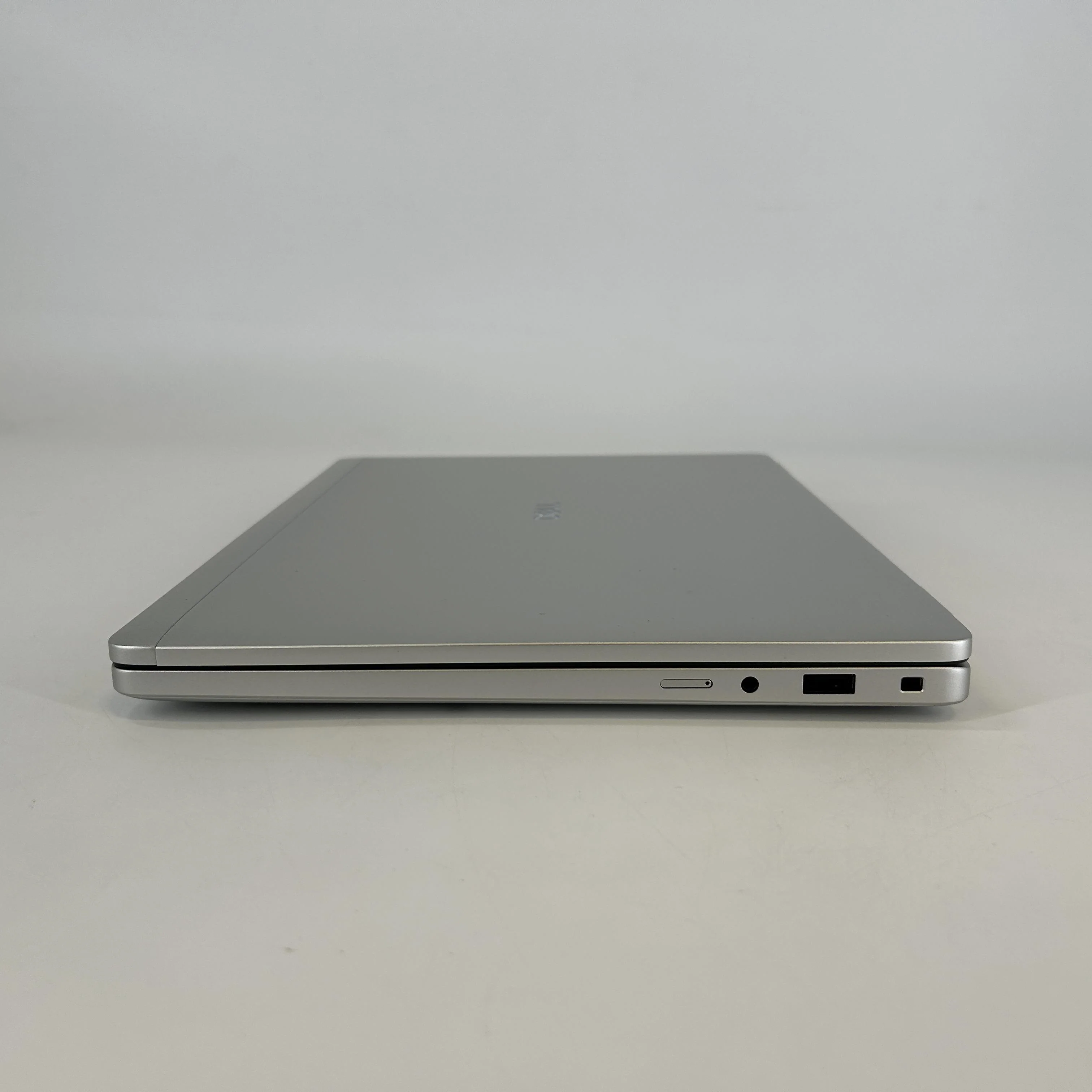 Dell Pro 14 Plus 4.7 GHz Intel Core Ultra 7 Series 2 32GB RAM 512GB Solid State Drive - Image 7