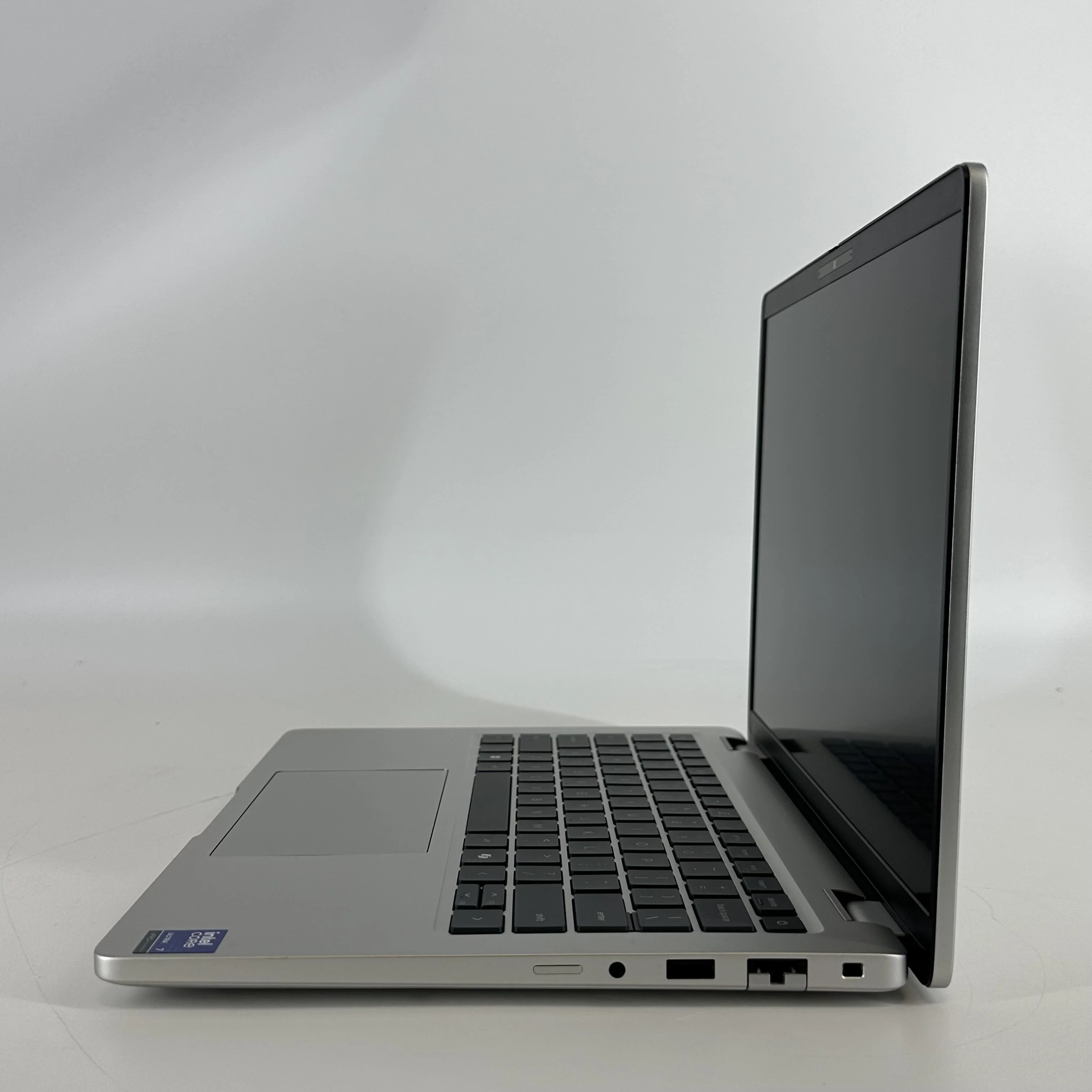Dell Pro 14 Plus PB14250 Silver 2.1 GHz Intel Core Ultra 7 Series 2 32GB RAM 1TB Solid State Drive - Image 6
