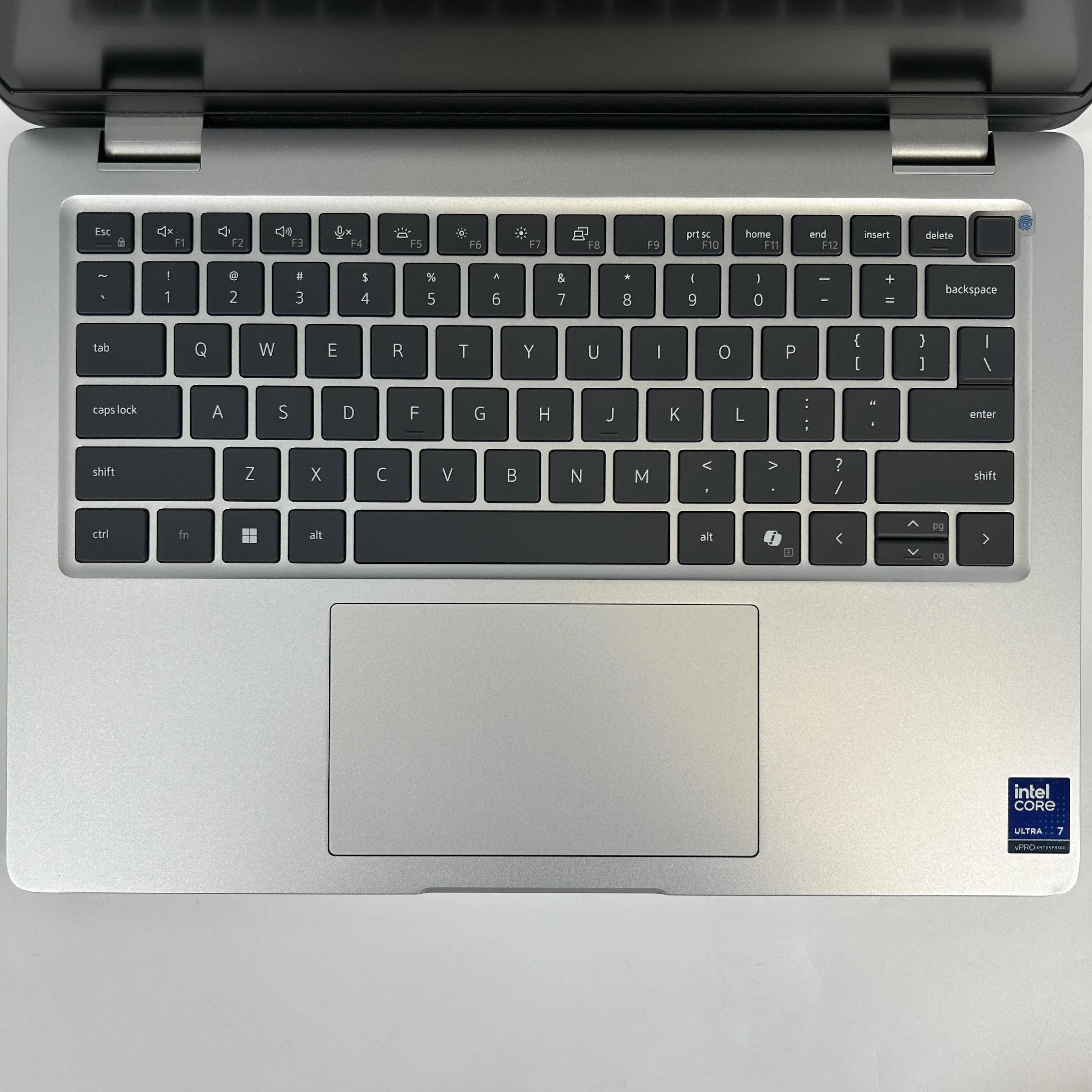 Dell Pro 14 Plus PB14250 Silver 2.2 GHz Intel Core Ultra 7 Series 2 32GB RAM 256GB Solid State Drive - Image 2