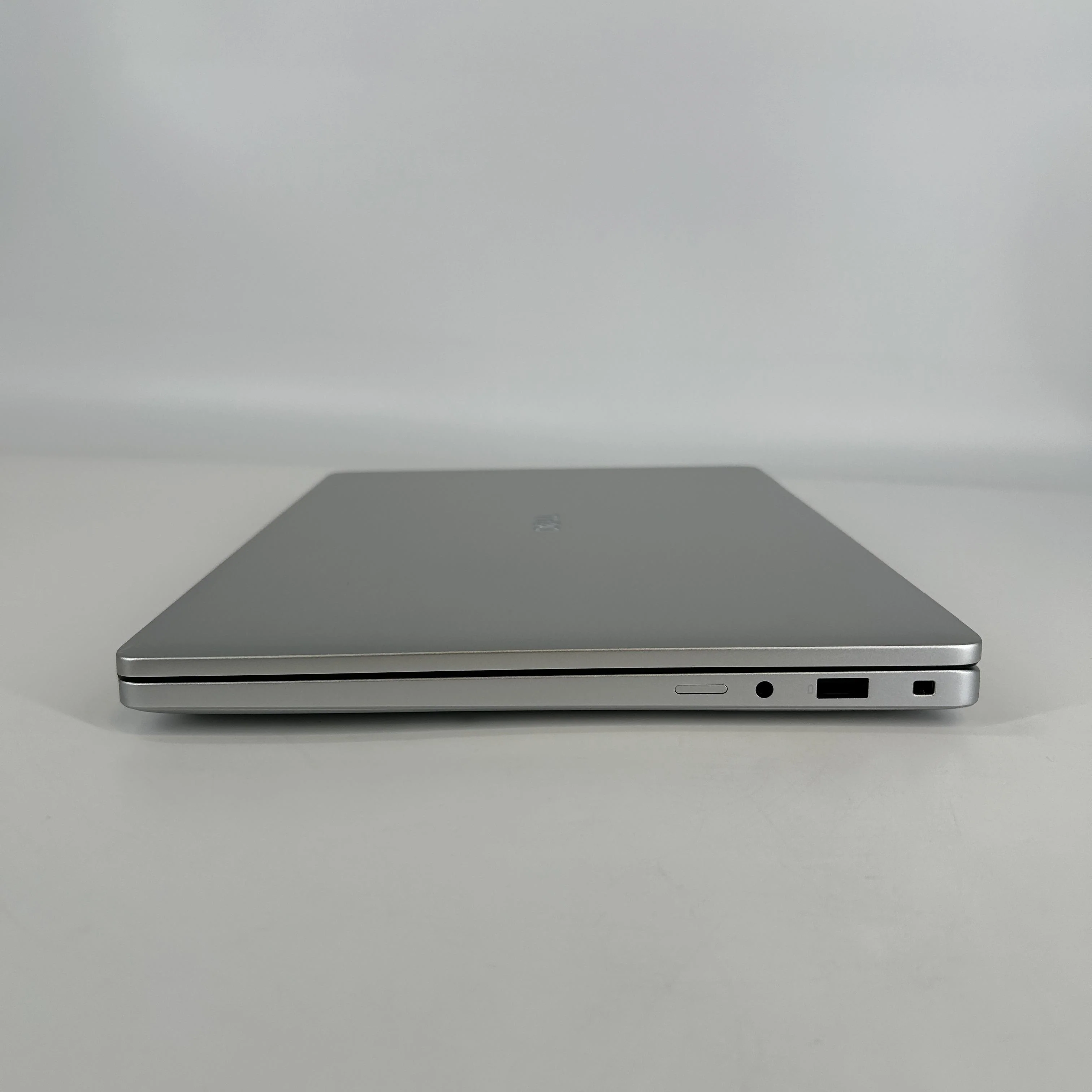 Dell Pro 14 Plus PB14250 Silver 2.2 GHz Intel Core Ultra 7 Series 2 32GB RAM 256GB Solid State Drive - Image 8