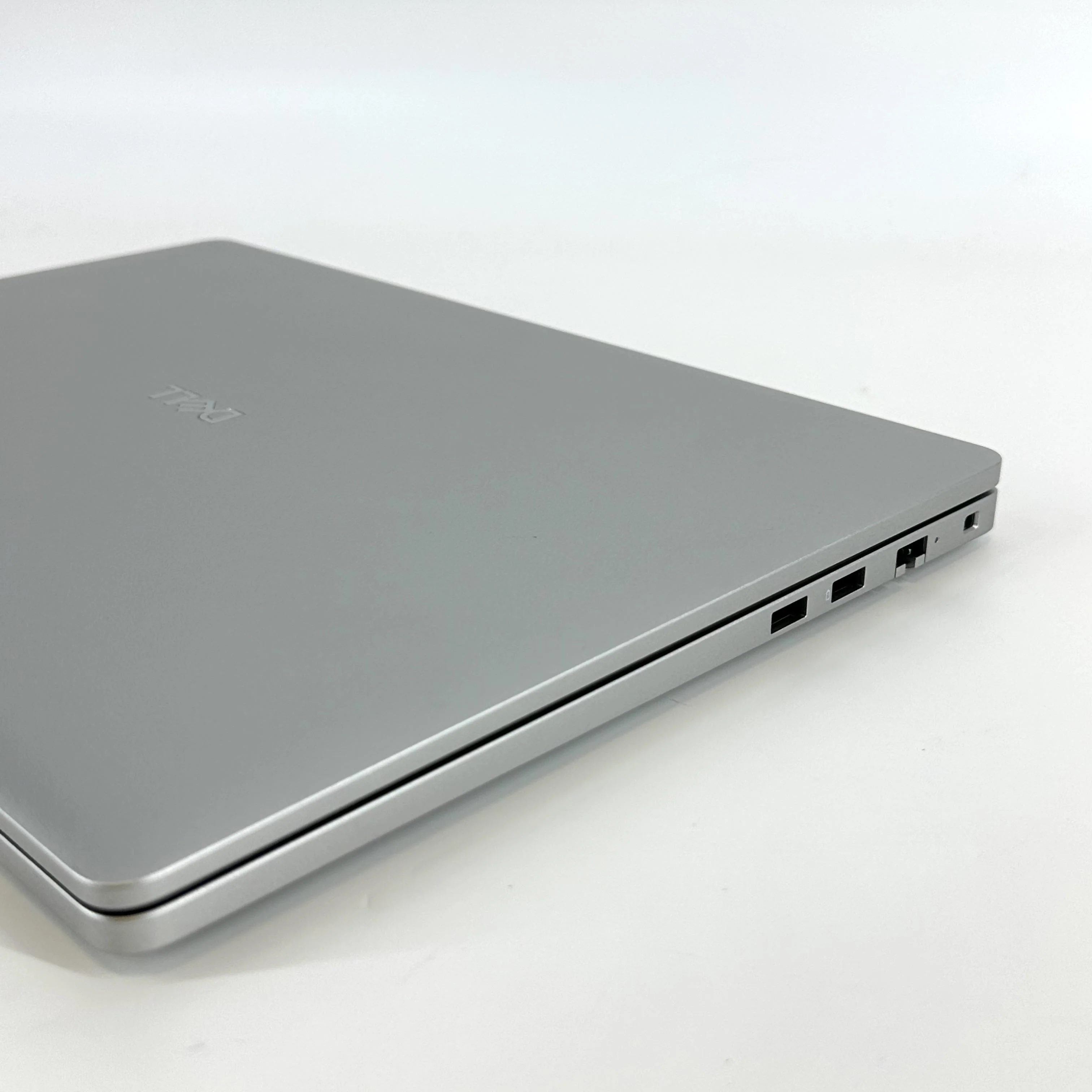 Dell Pro 16 PC16255 Platinum Silver 3.2 GHz AMD Ryzen AI 7 350 32GB RAM 512GB Solid State Drive - Image 9