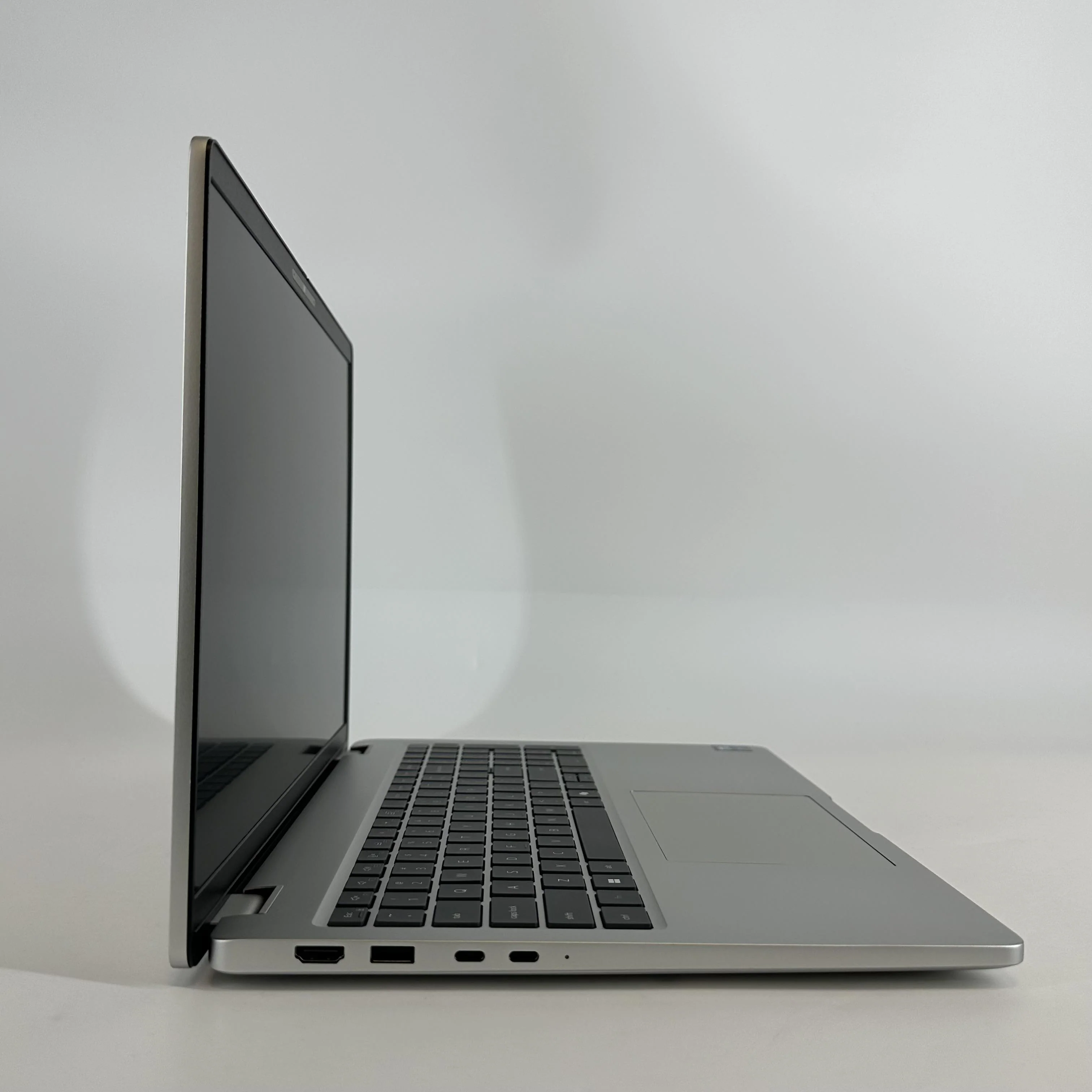 Dell Pro 16 Plus PB16250 Silver 2.0 GHz Intel Core Ultra 5 Series 2 32GB RAM 512GB Solid State Drive - Image 3