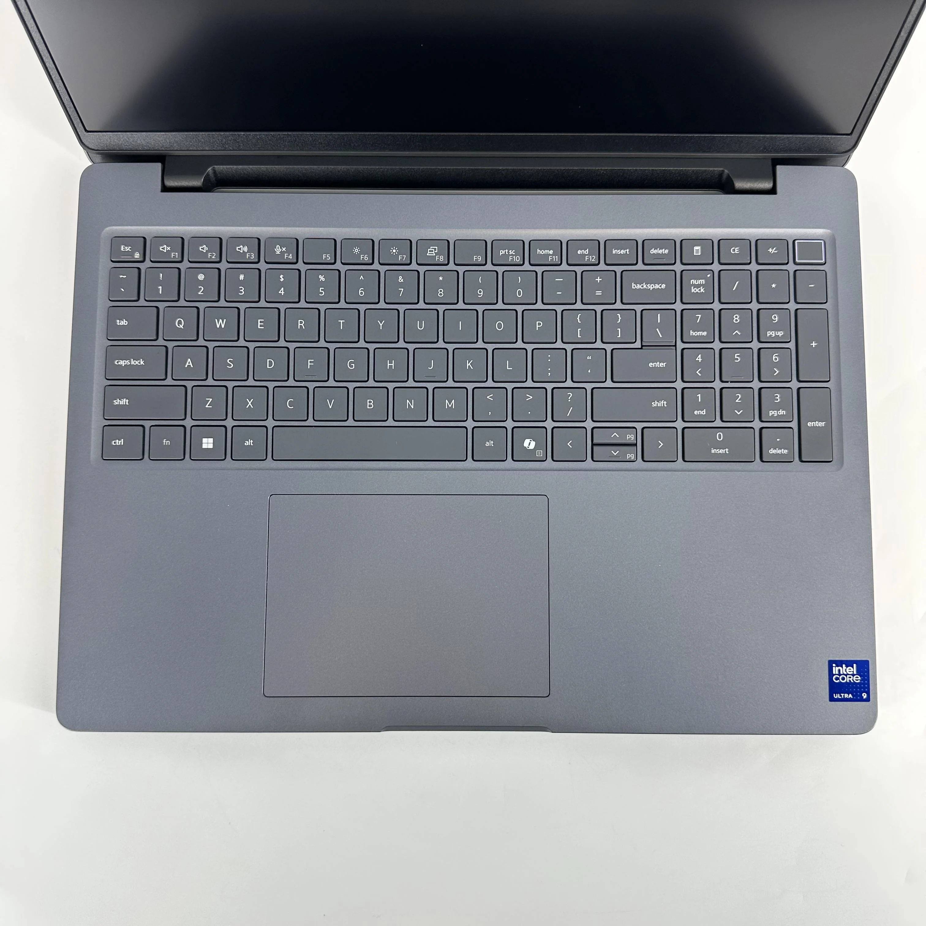 Dell Pro Max 16 MC16250 Magnetite 2.9 GHz Intel Core Ultra 9 Series 2 64GB RAM 1TB Solid State Drive - Image 4