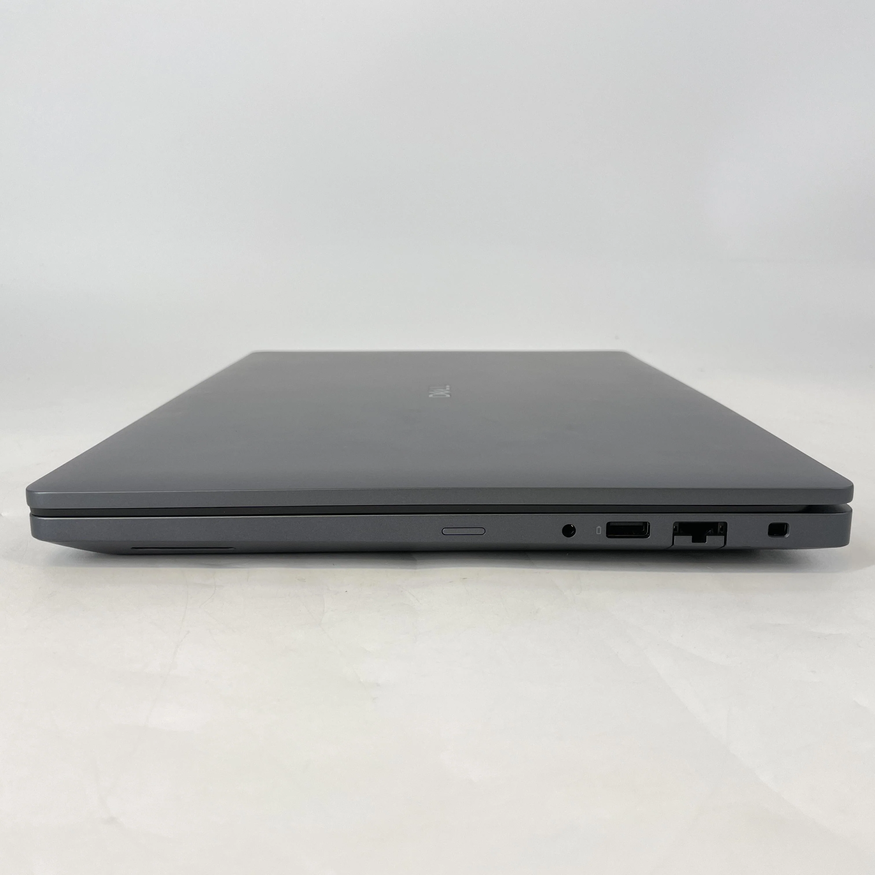 Dell Pro Max 16 MC16255 Magnetite 2.0 GHz AMD Ryzen AI 9 HX Pro 370 32GB RAM 2TB Solid State Drive - Image 10