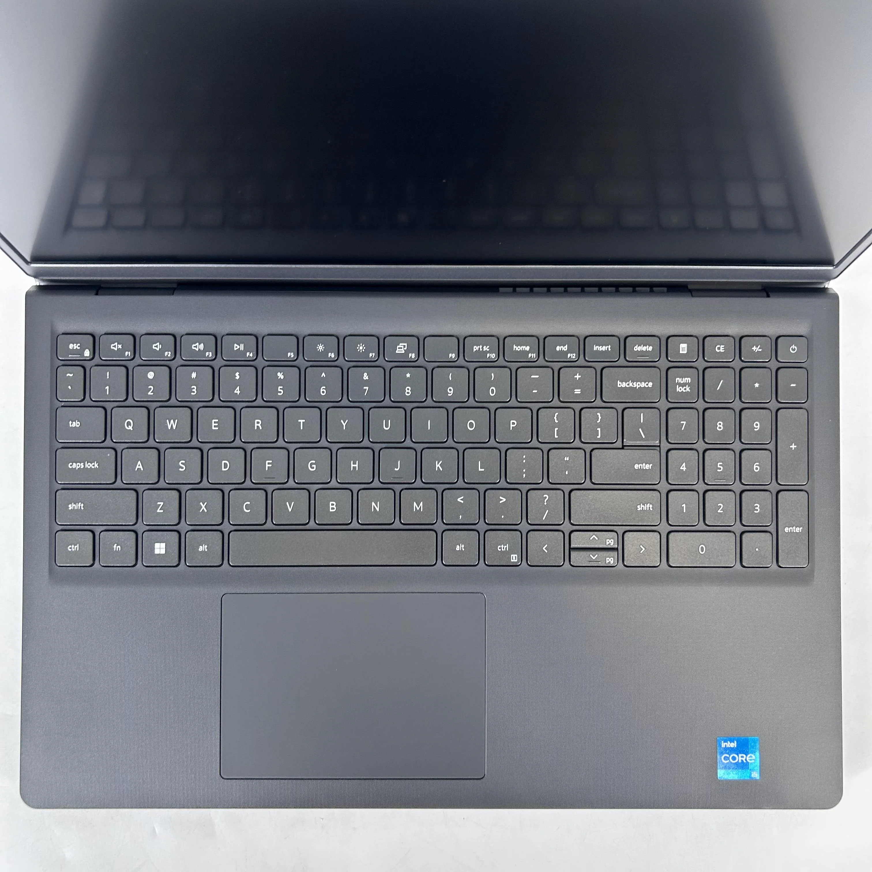 Dell Vostro 3510 15.6 Black 2.4 GHz Intel Core i5 11th Gen. 8GB RAM 512GB Solid State Drive - Image 2