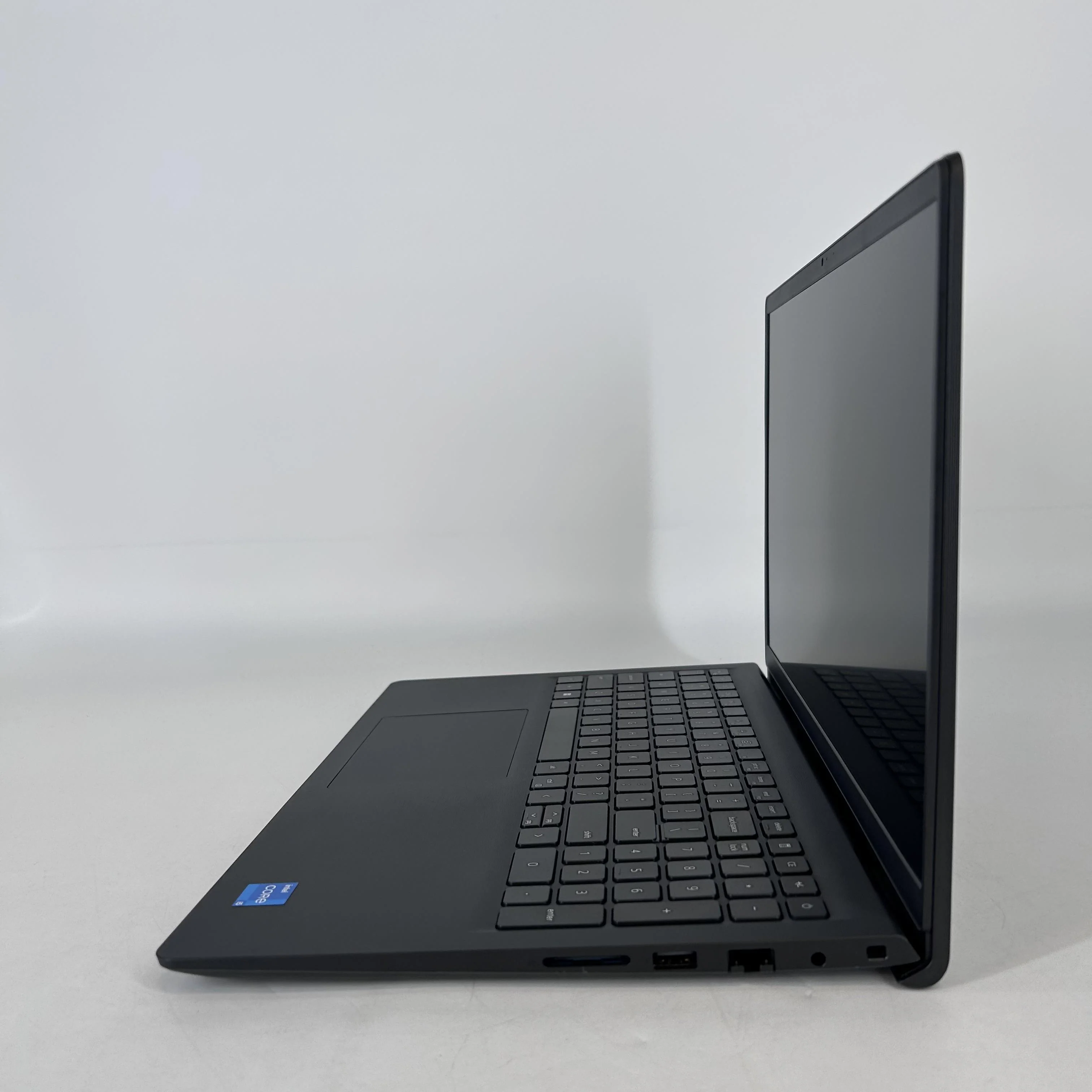 Dell Vostro 3510 15.6 Black 2.4 GHz Intel Core i5 11th Gen. 8GB RAM 512GB Solid State Drive - Image 4