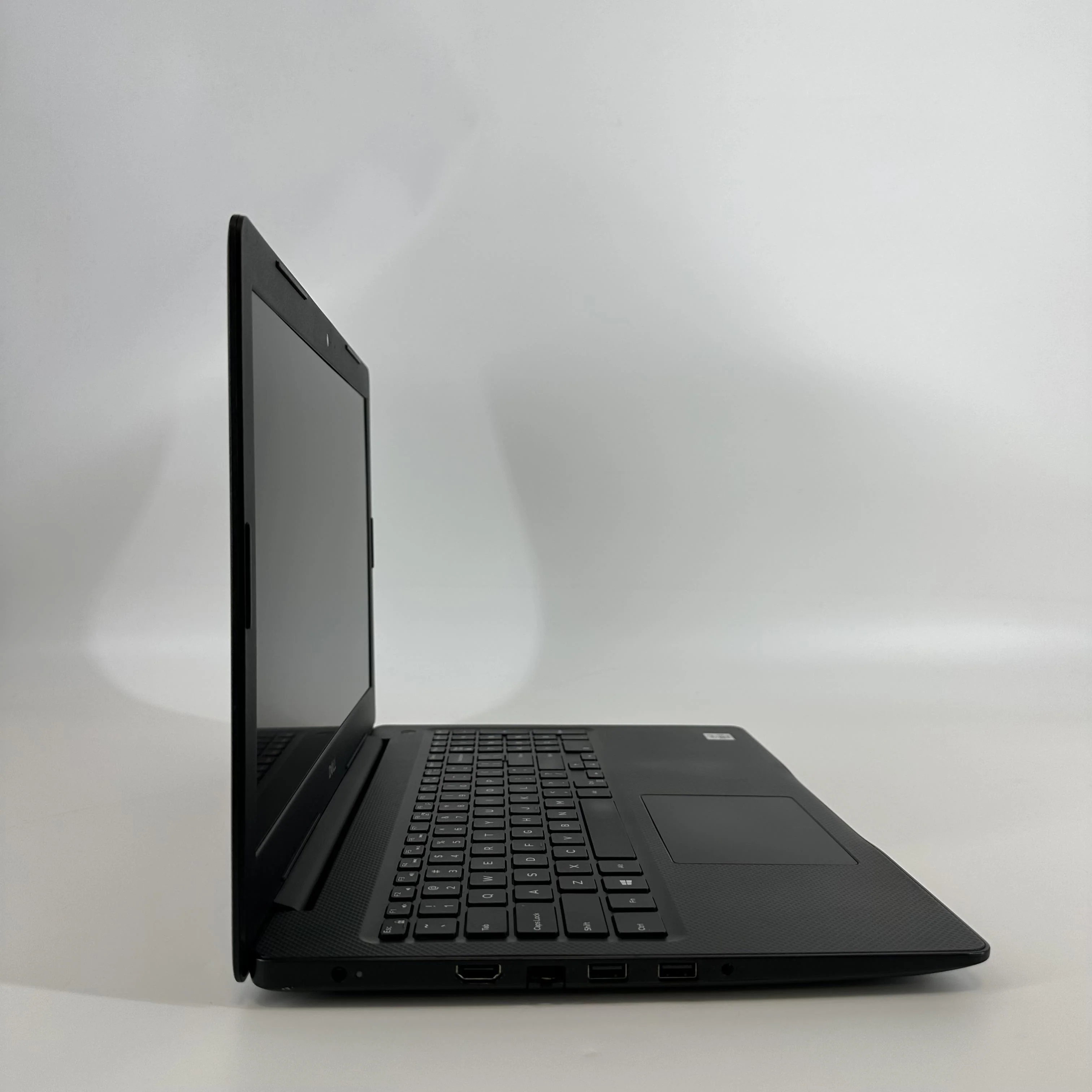 Dell Vostro 3590 15.6 Black 1.6 GHz Intel Core i5 10th Gen. 8GB RAM 256GB Solid State Drive - Image 6