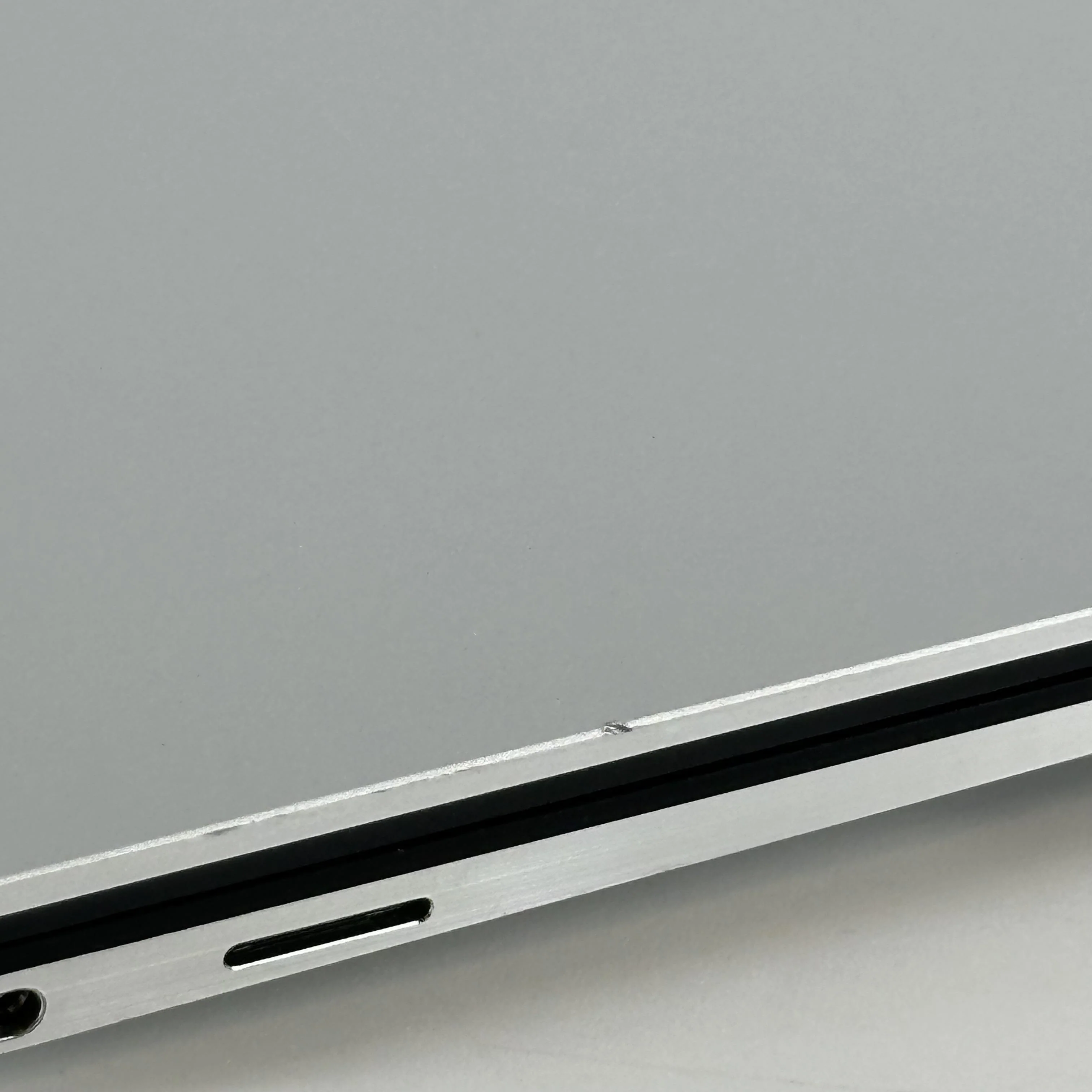 Dell XPS 13 9310 Silver 2.9 GHz Intel Core i7 11th Gen. 16GB RAM 512GB Solid State Drive - Image 15
