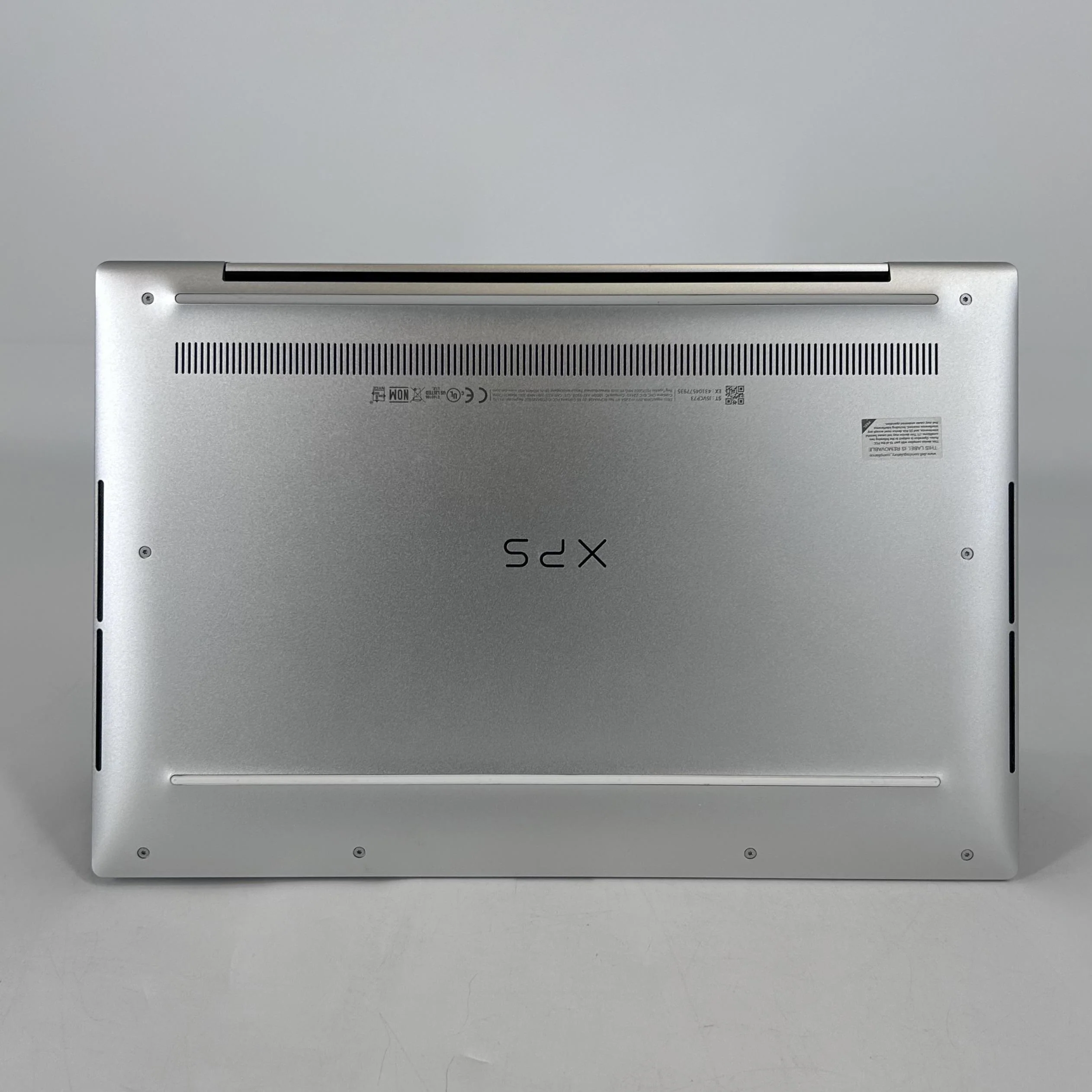 Dell XPS 13 9310 Silver 3.0 GHz Intel Core i7 11th Gen. 16GB RAM 1TB Solid State Drive - Image 5
