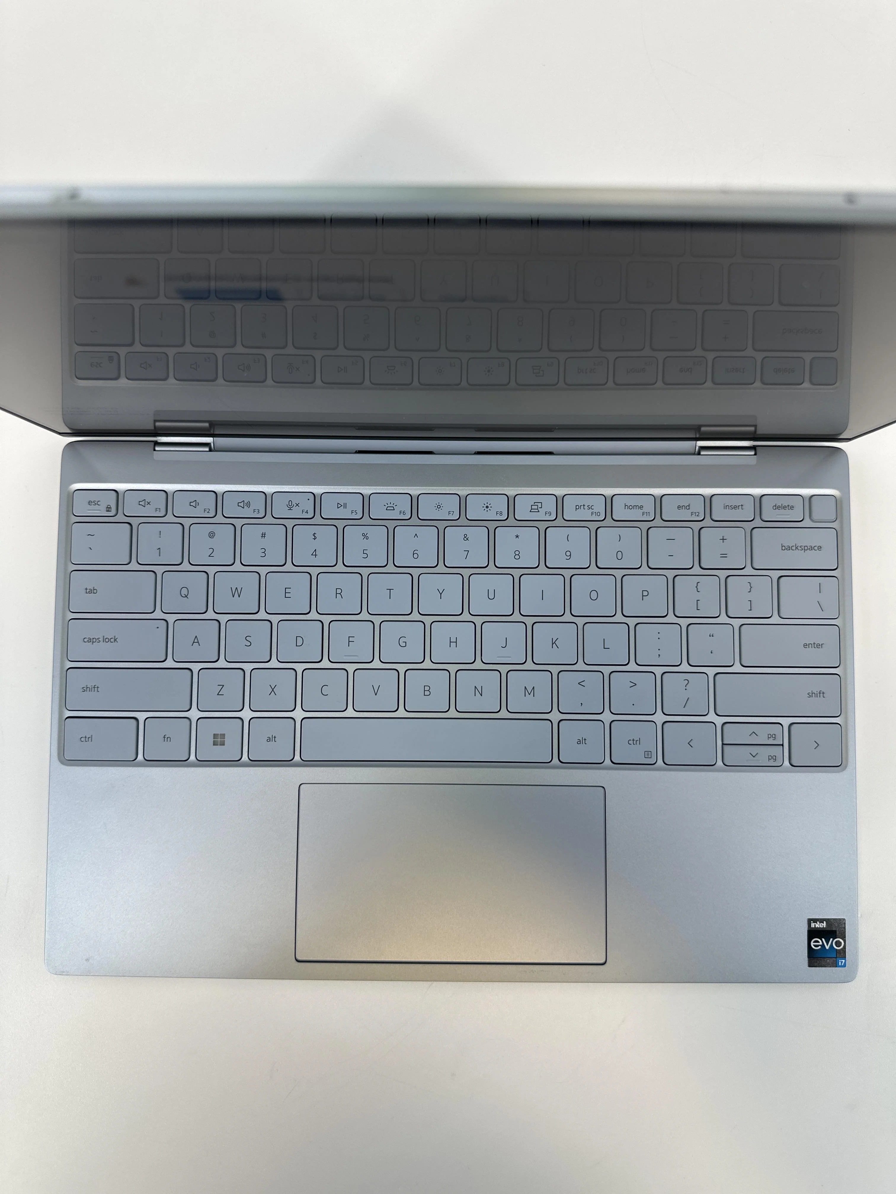 Dell XPS 13 9315 Blue 1.1 GHz Intel Core i7 12th Gen. 16GB RAM 512GB Solid State Drive - Image 2