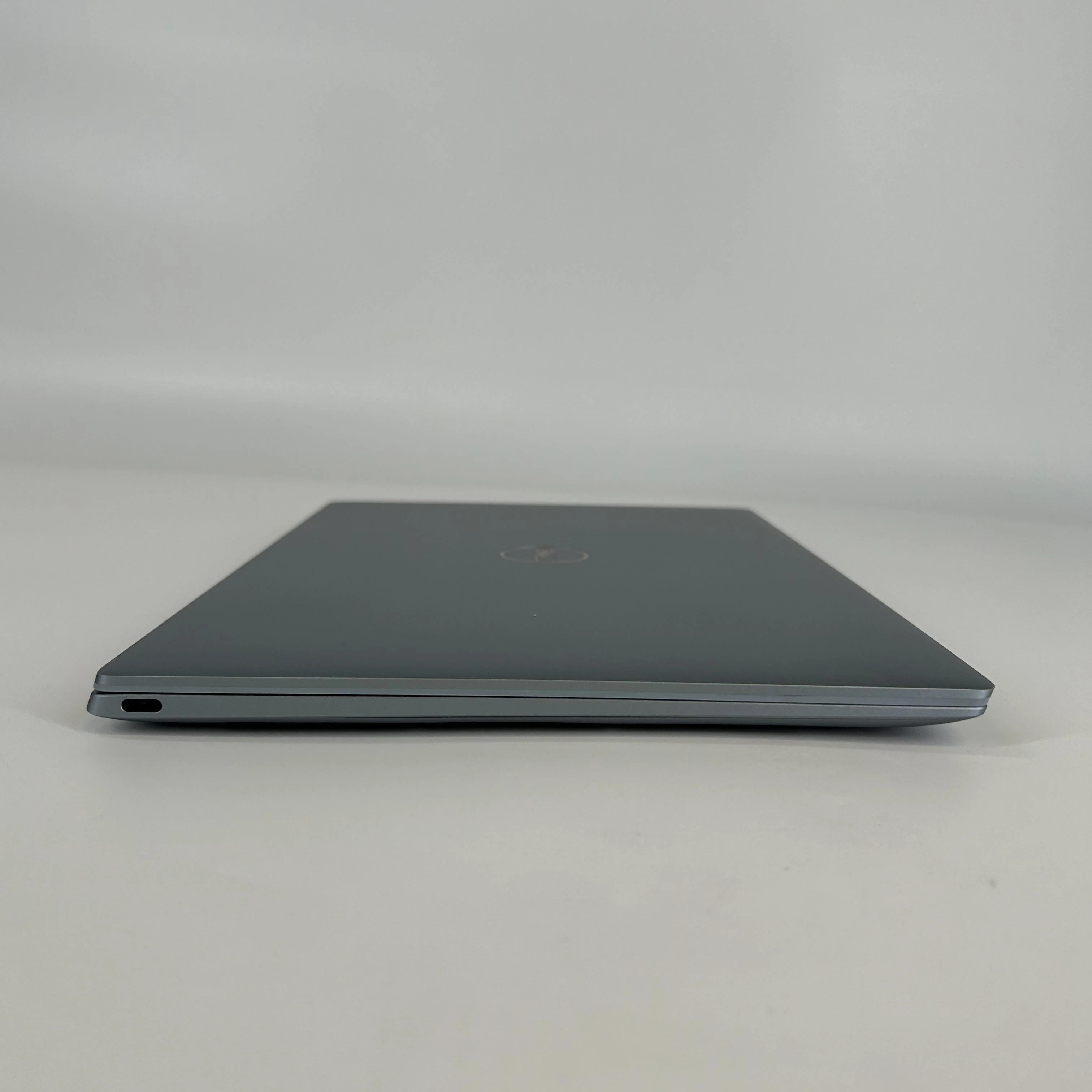 Dell XPS 13 9315 Blue 1.1 GHz Intel Core i7 12th Gen. 16GB RAM 512GB Solid State Drive - Image 10