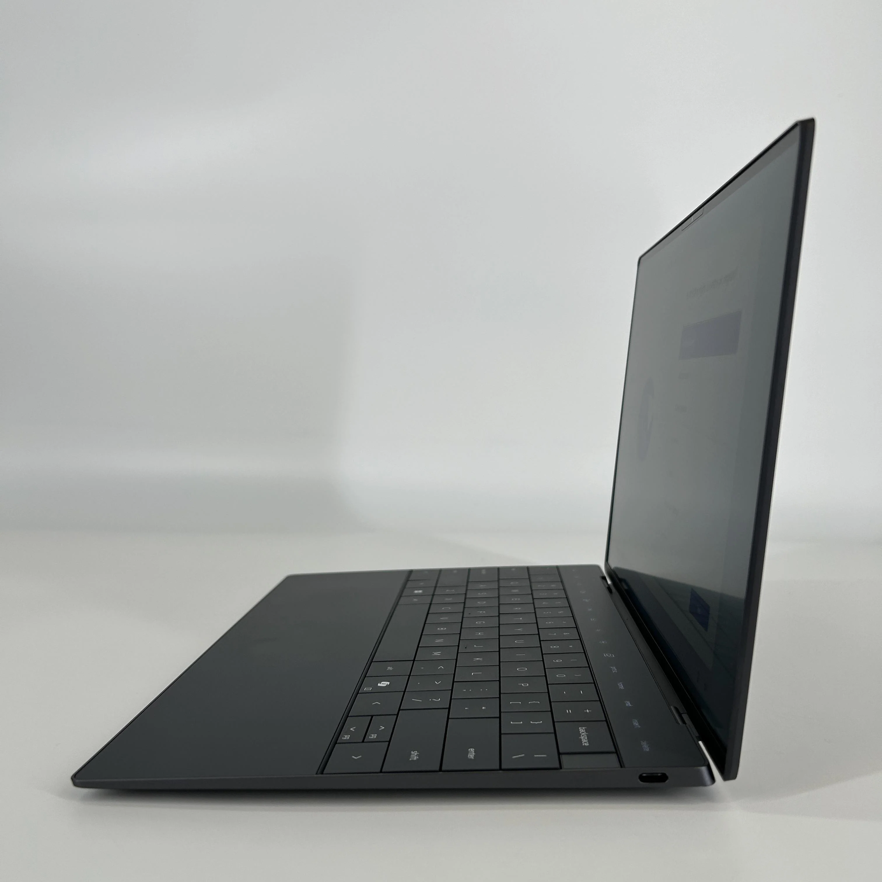 Dell XPS 13 9345 Black 3.4 GHz Qualcomm Snapdragon X Elite 16GB RAM 512GB Solid State Drive - Image 4