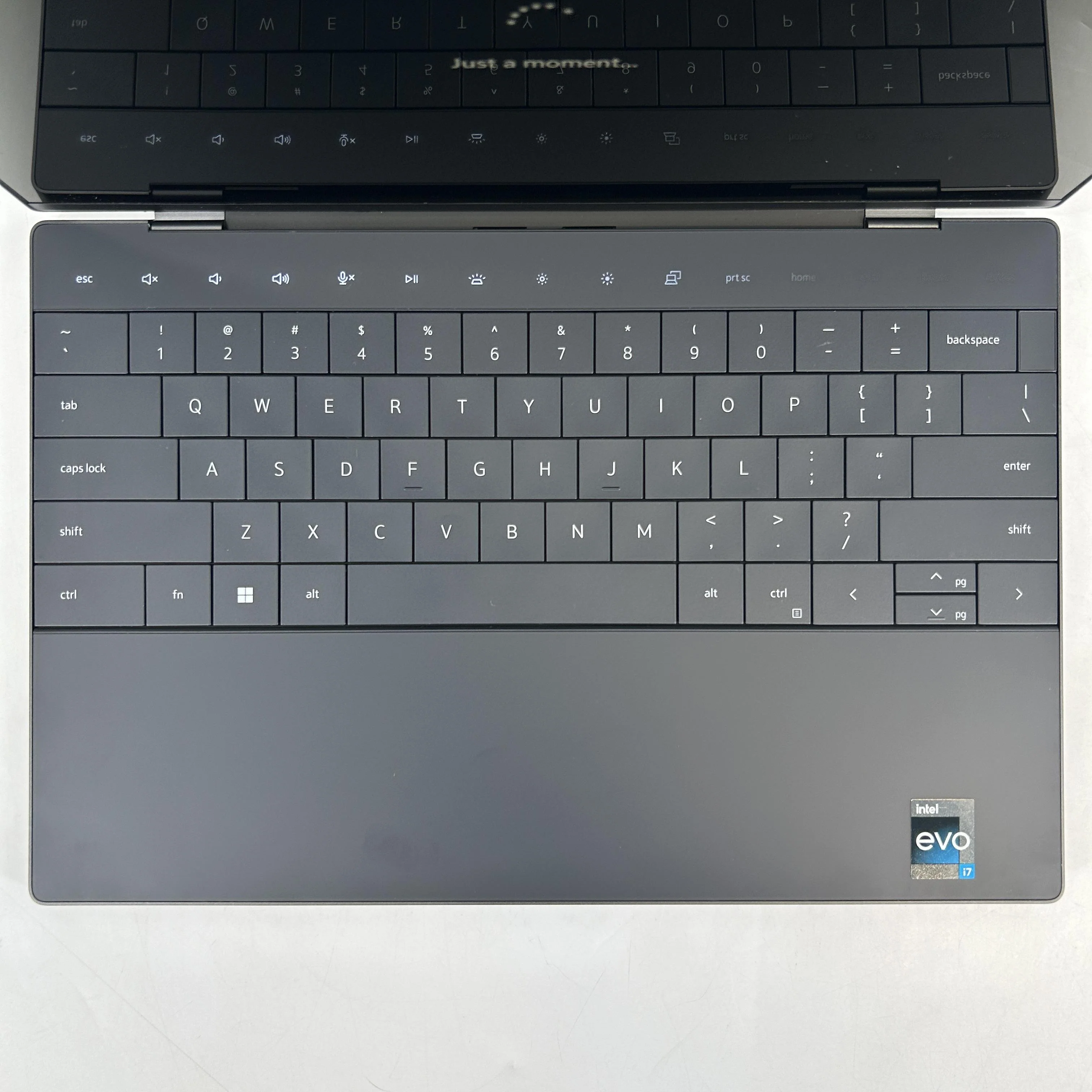 Dell XPS 13 Plus 9320 Blue 1.8 GHz Intel Core i7 12th Gen. 32GB RAM 2TB Solid State Drive - Image 2