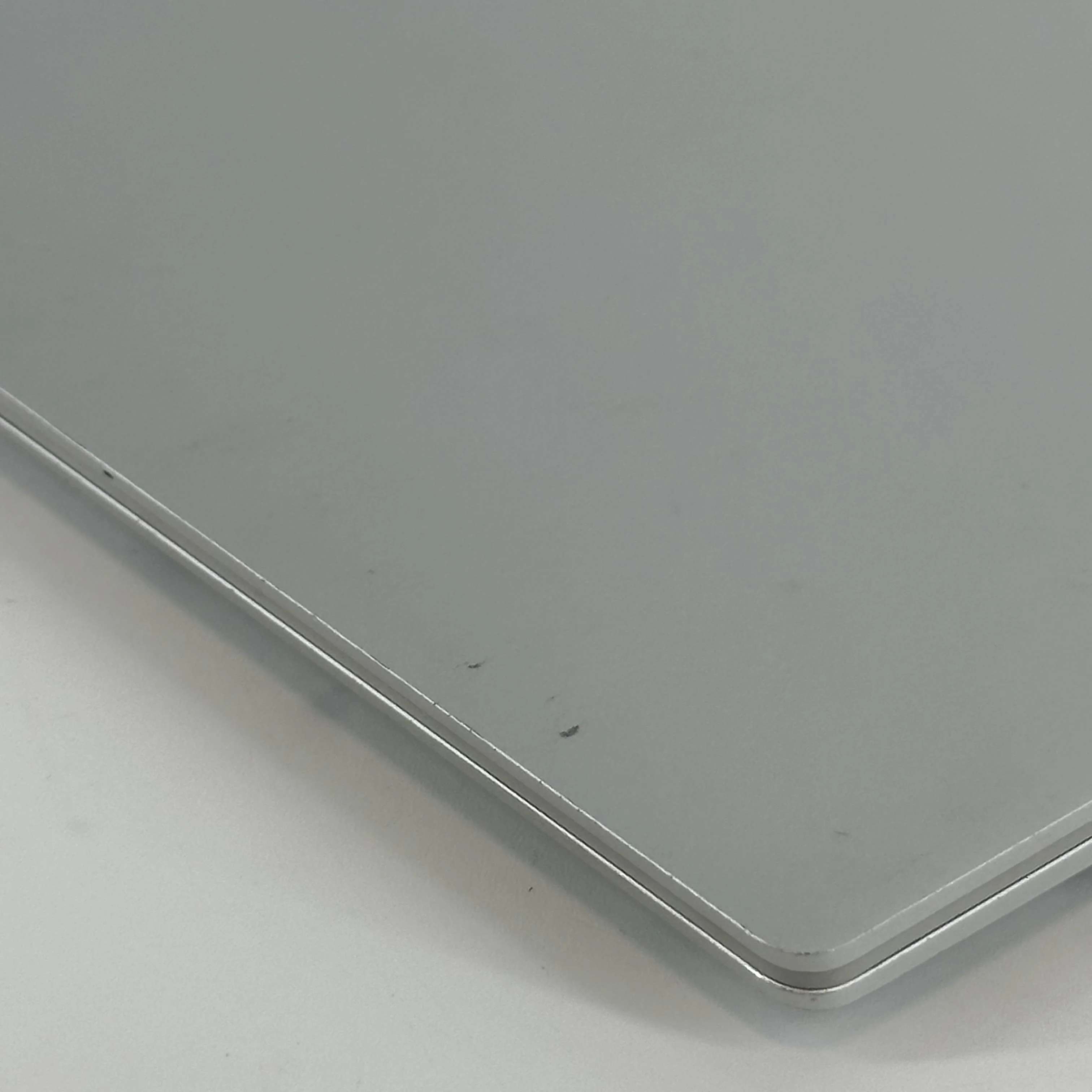 Dell XPS 13 Plus 9320 Silver 1.8 GHz Intel Core i7 12th Gen. 16GB RAM 512GB Solid State Drive - Image 16