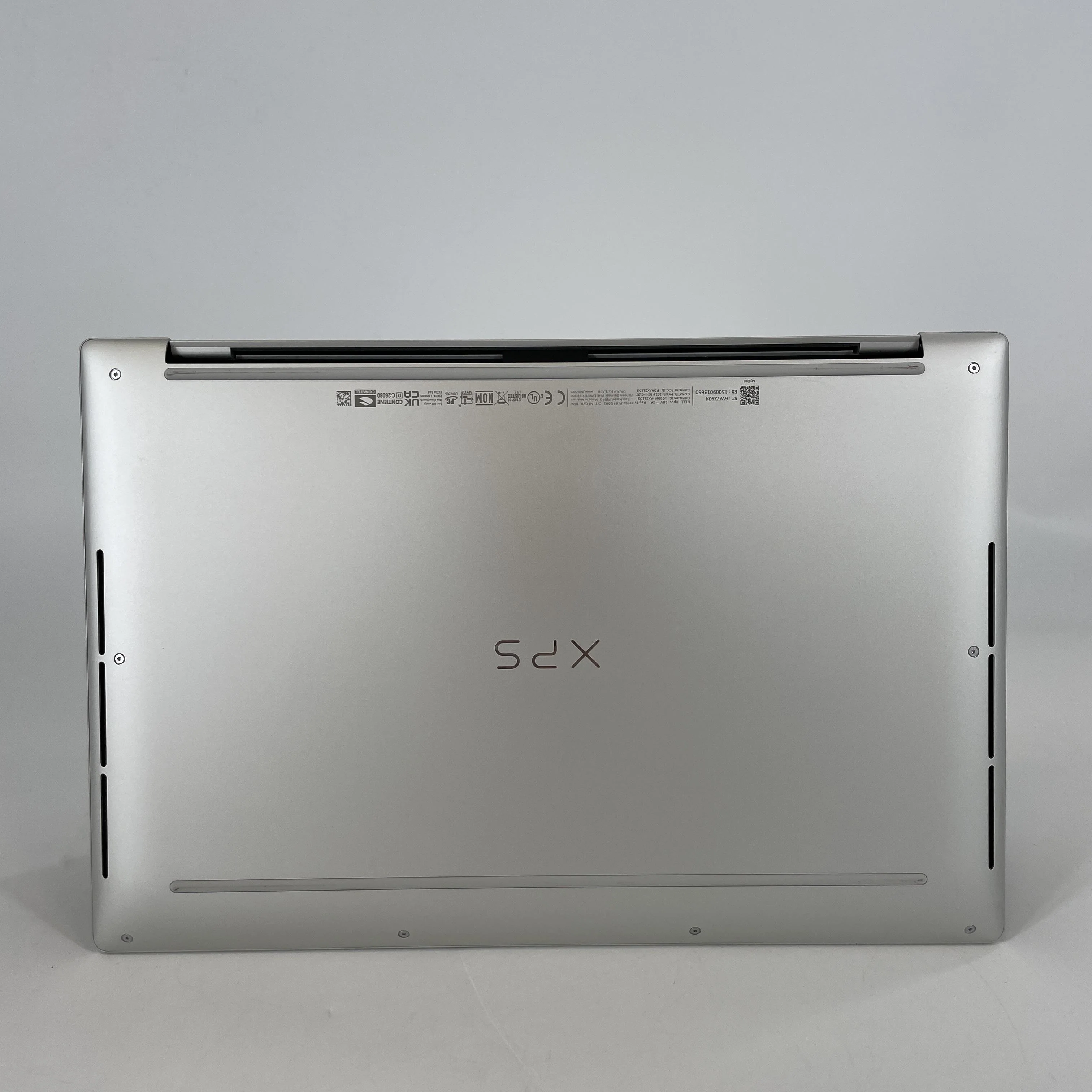 Dell XPS 14 9440 Platinum 3.8 GHz Intel Core Ultra 7 32GB RAM 1TB Solid State Drive - Image 5