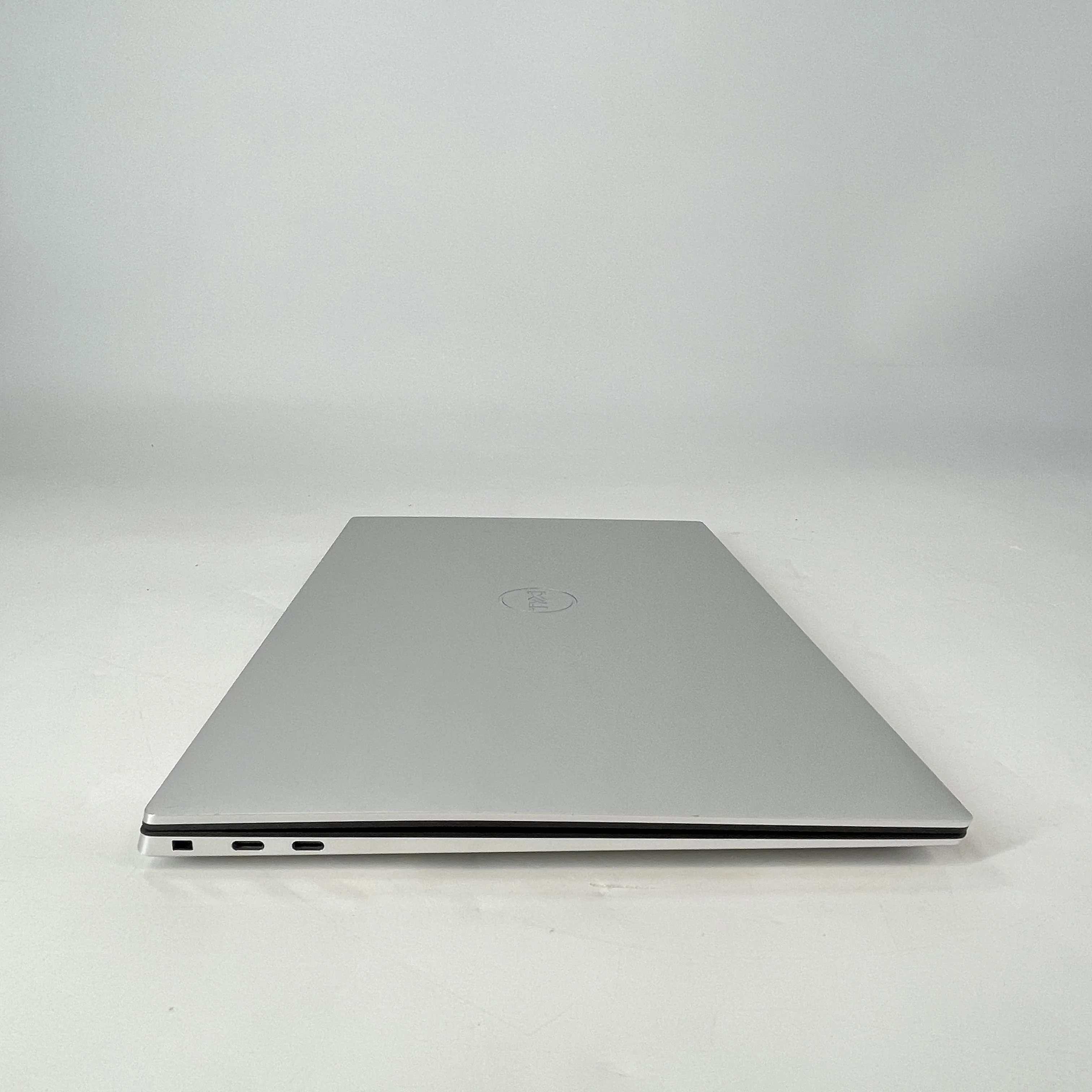 Dell XPS 15 9520 Silver 2.3 GHz Intel Core i7 12th Gen. 16GB RAM 512GB Solid State Drive NVIDIA GeForce RTX 3050 4 GB - Image 44