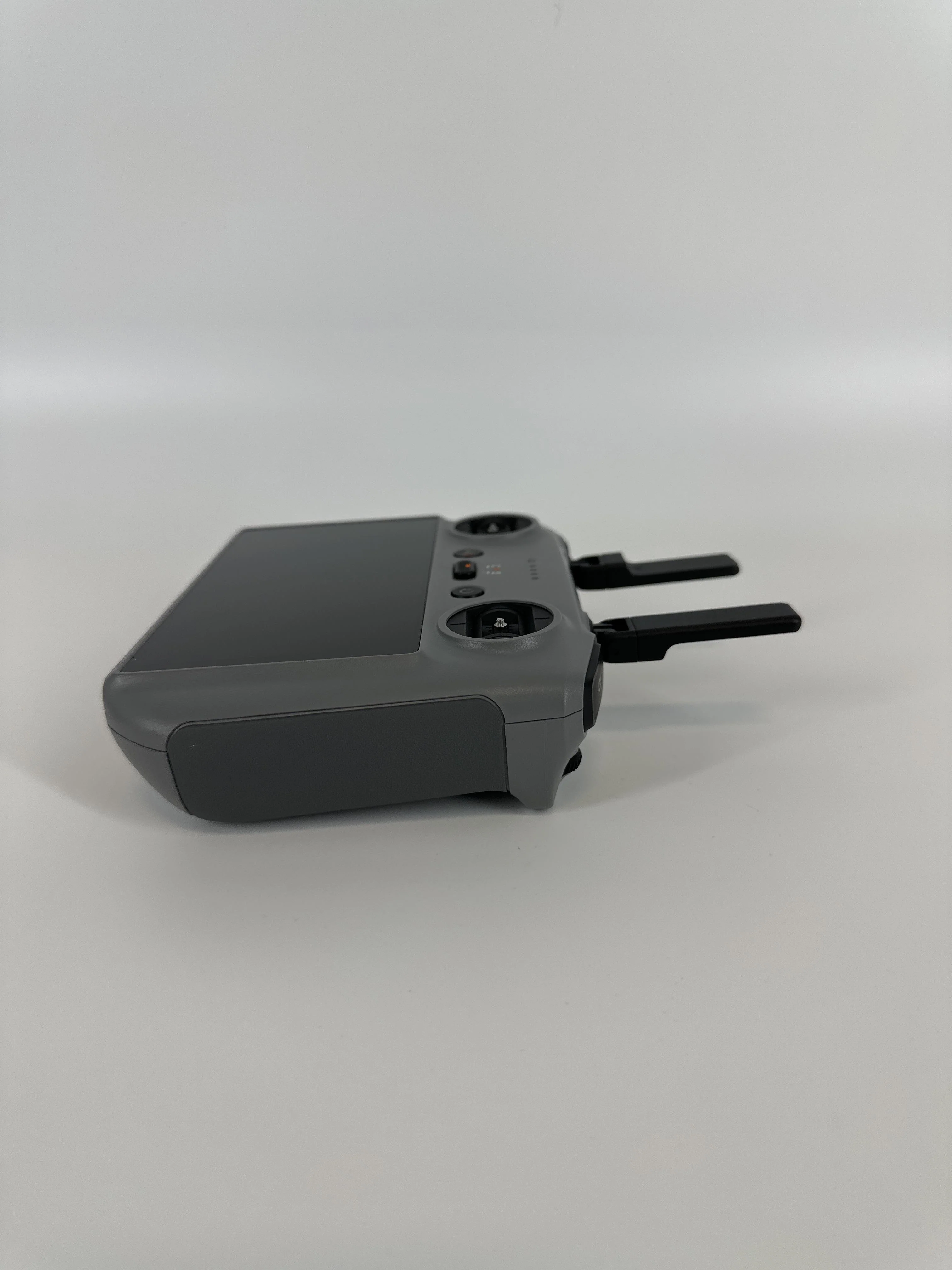 DJI Air 3S - Image 10