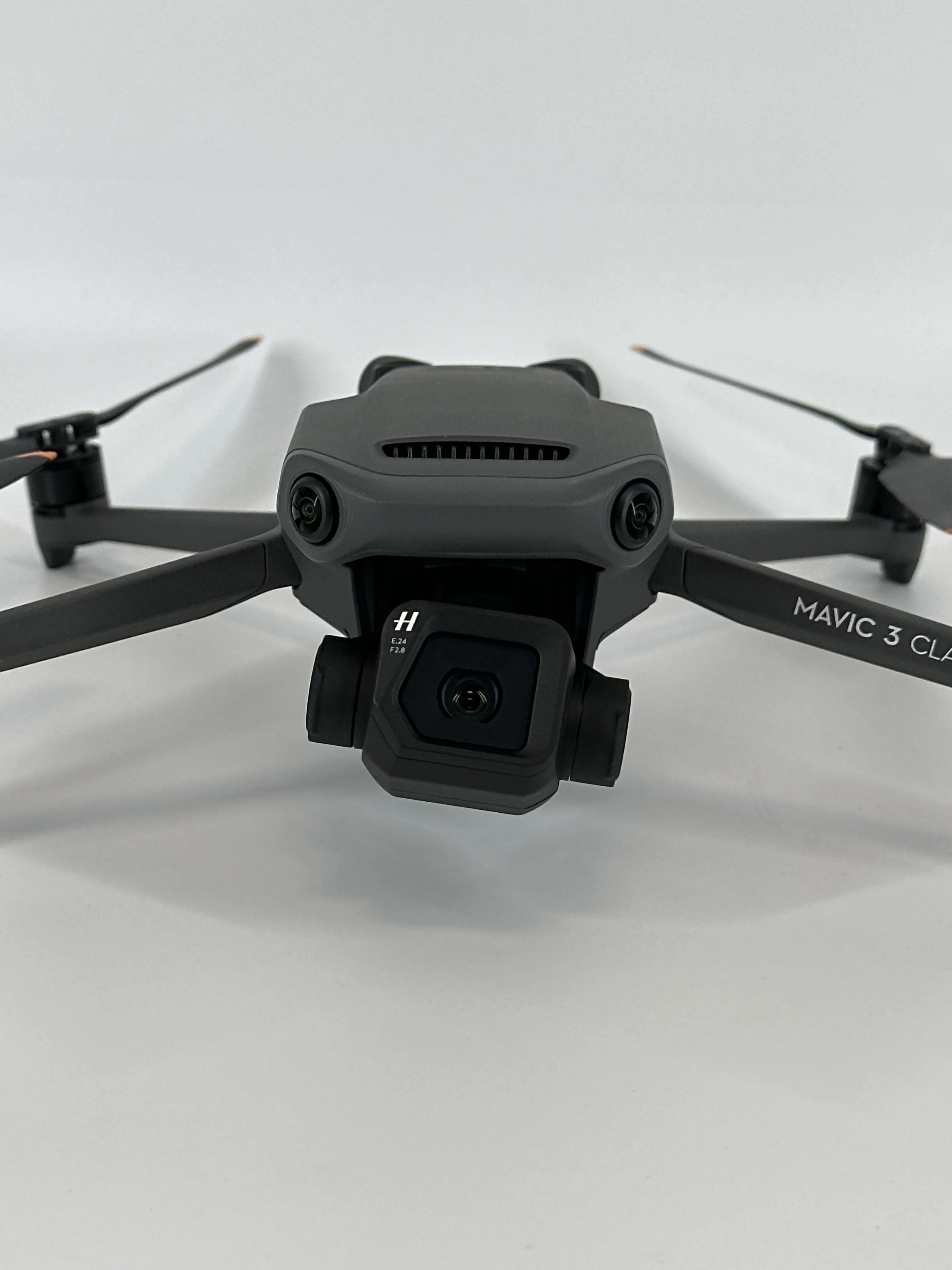 DJI Mavic 3 Classic - Image 3