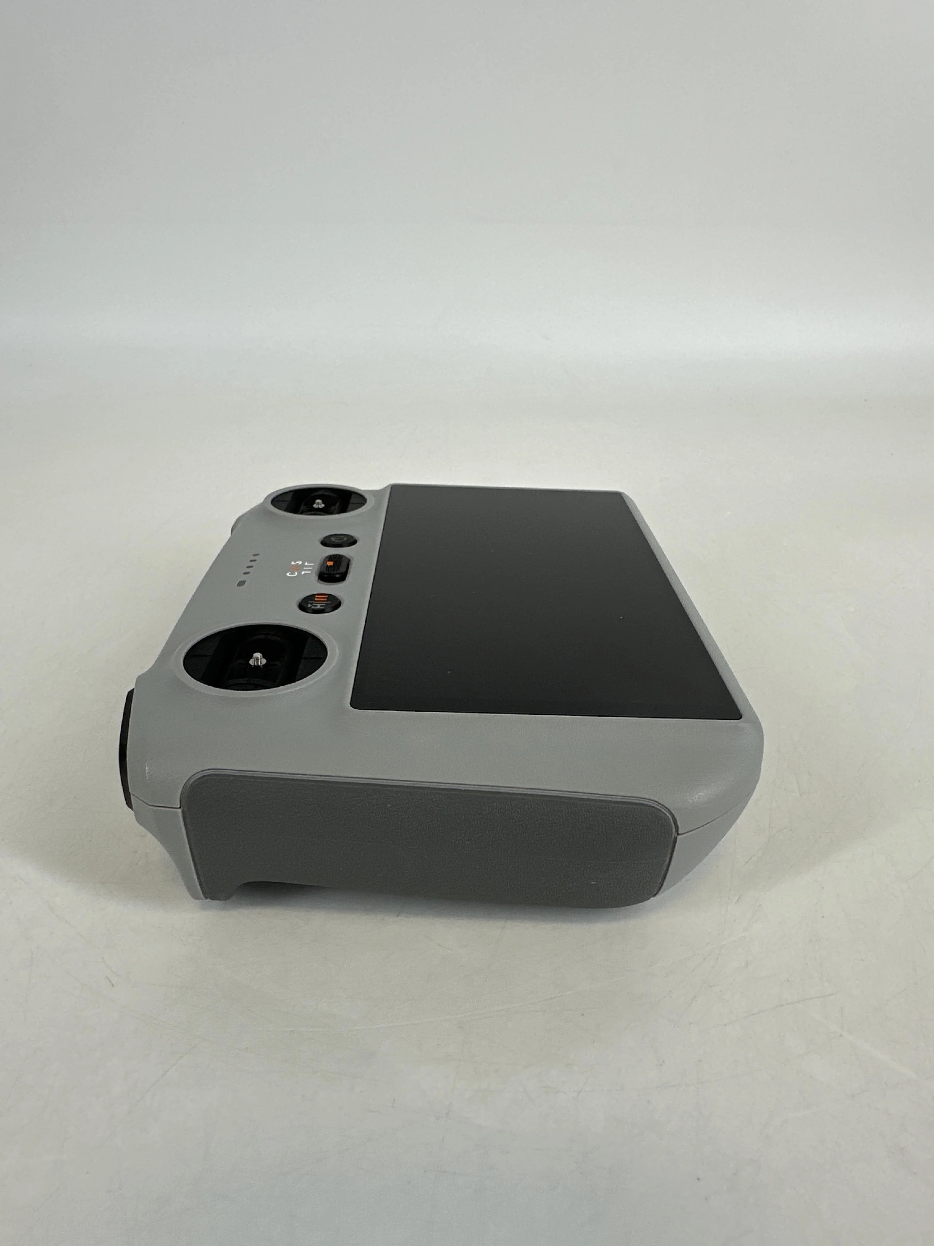 DJI Mavic 3 Pro - Image 9