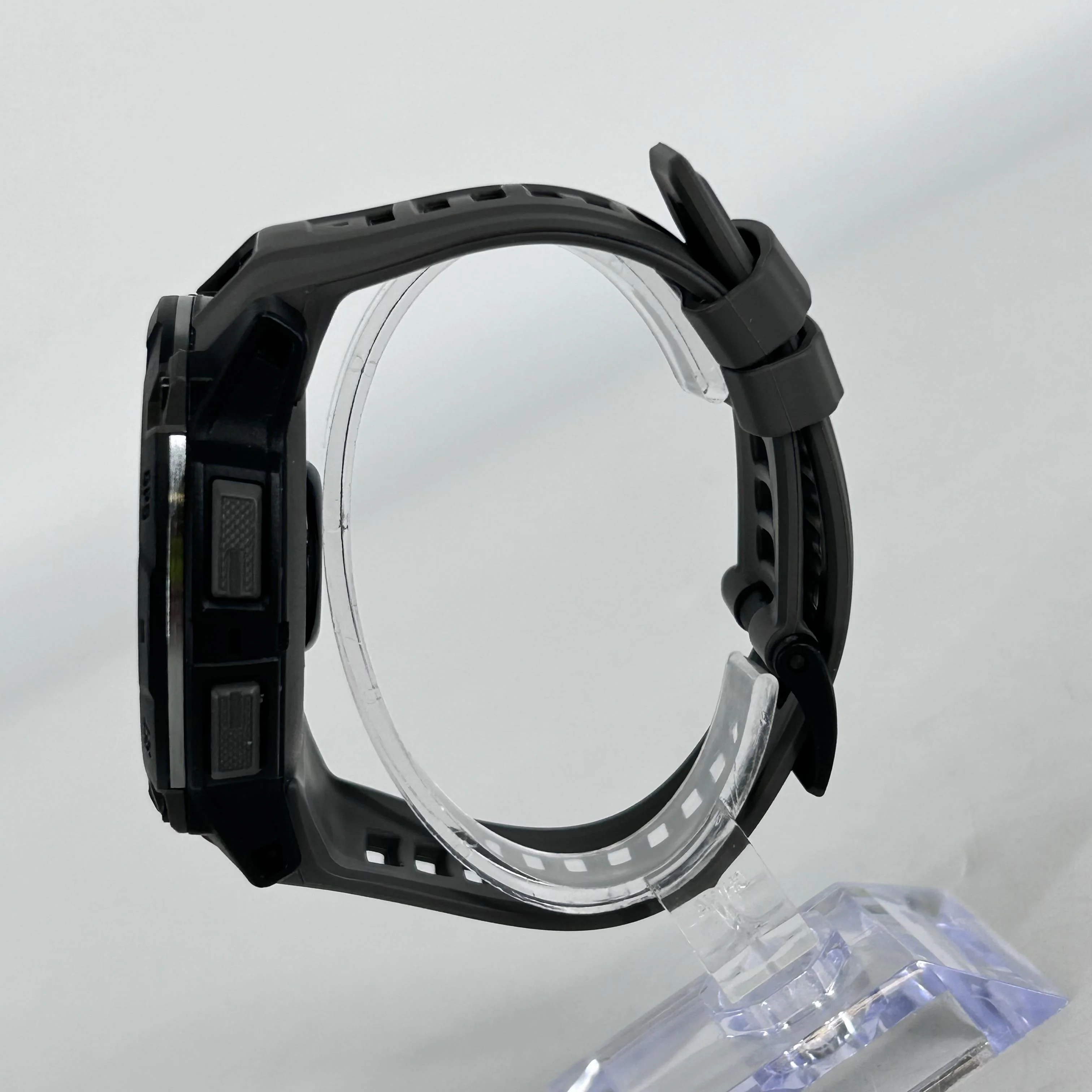 Garmin Instinct 3 AMOLED 50mm Black GPS - Image 5