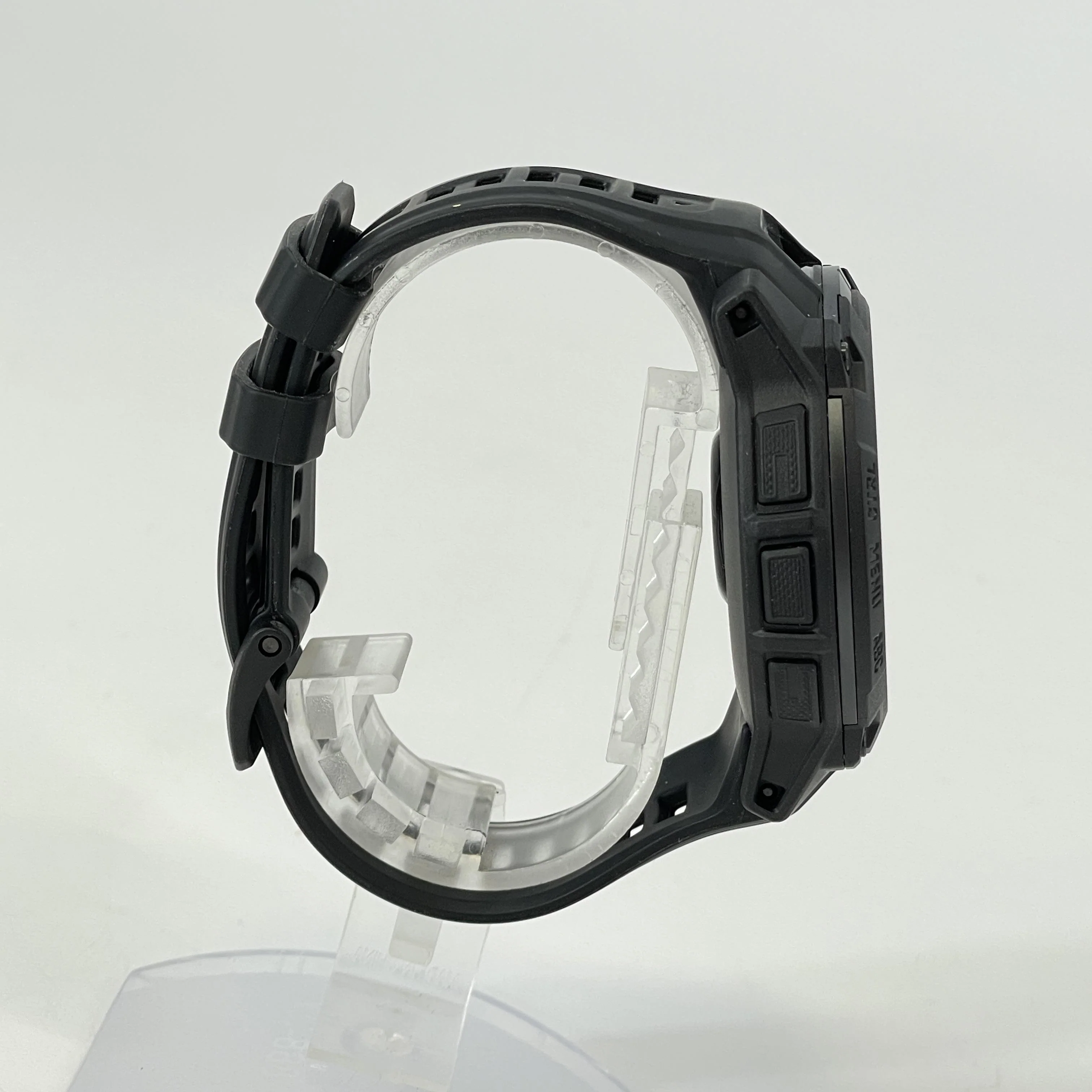 Garmin Instinct 3 AMOLED 50mm Black GPS - Image 4