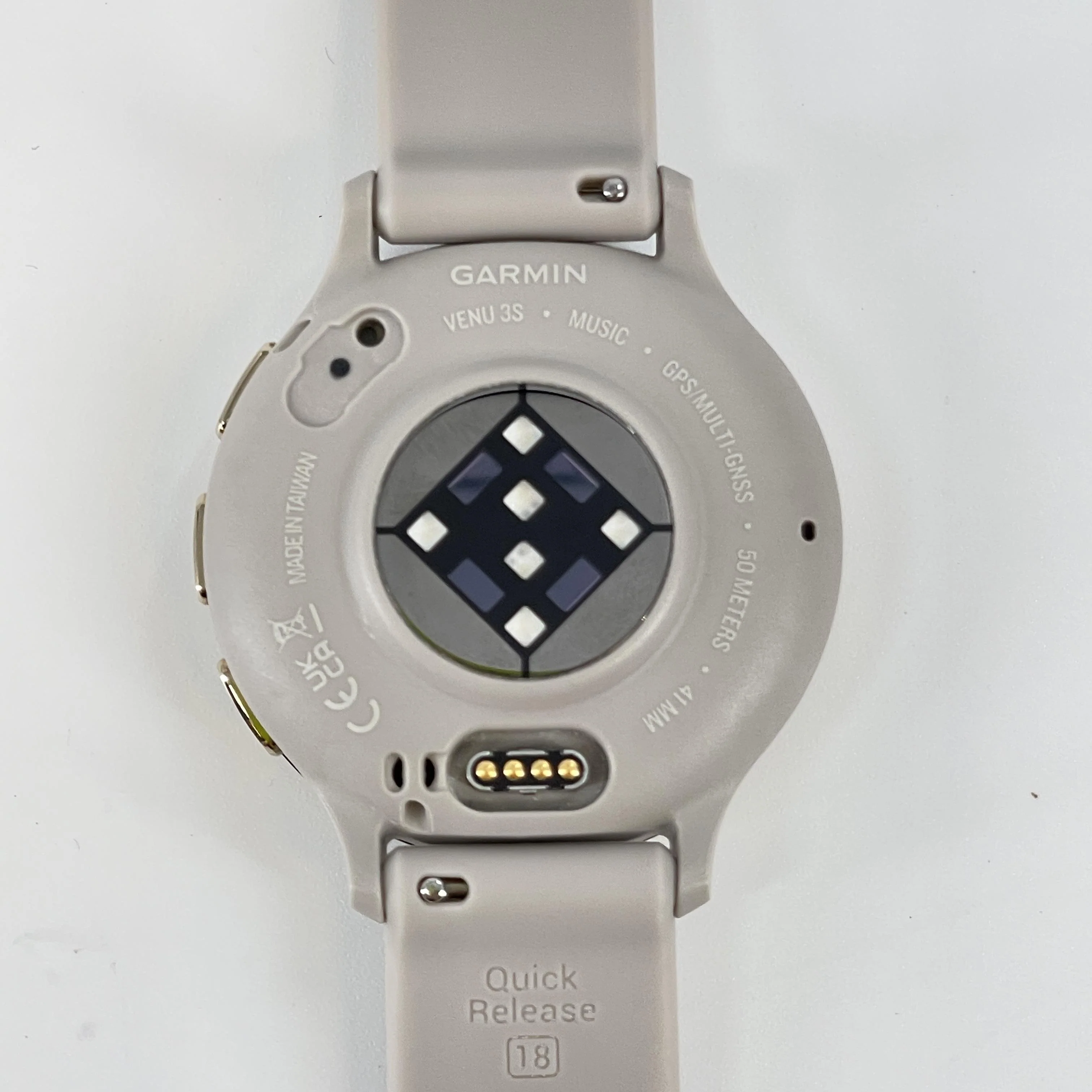 Garmin Venu 3S 41mm Gold GPS - Image 6