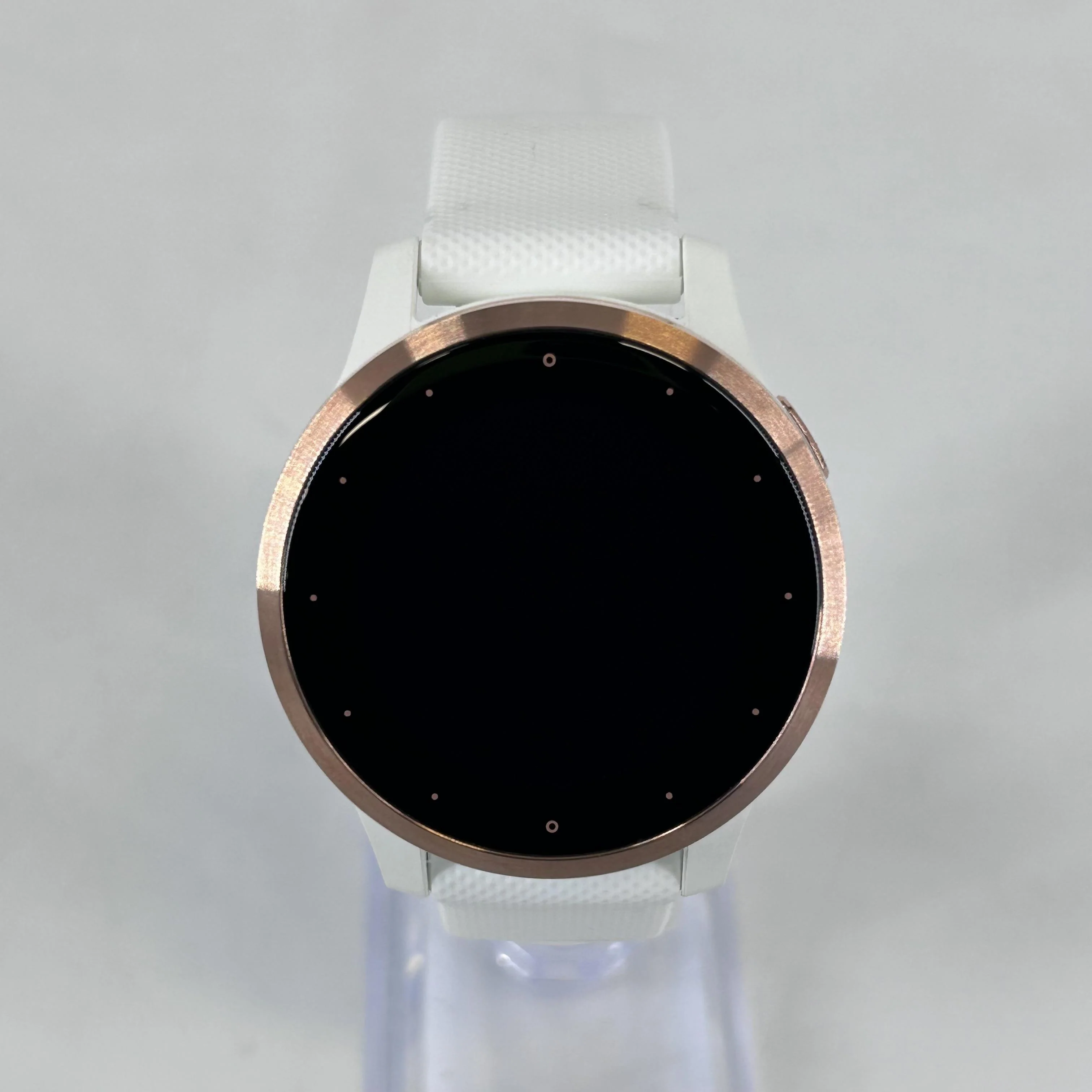 Garmin Vivoactive 4S 40mm Gold GPS - Image 2