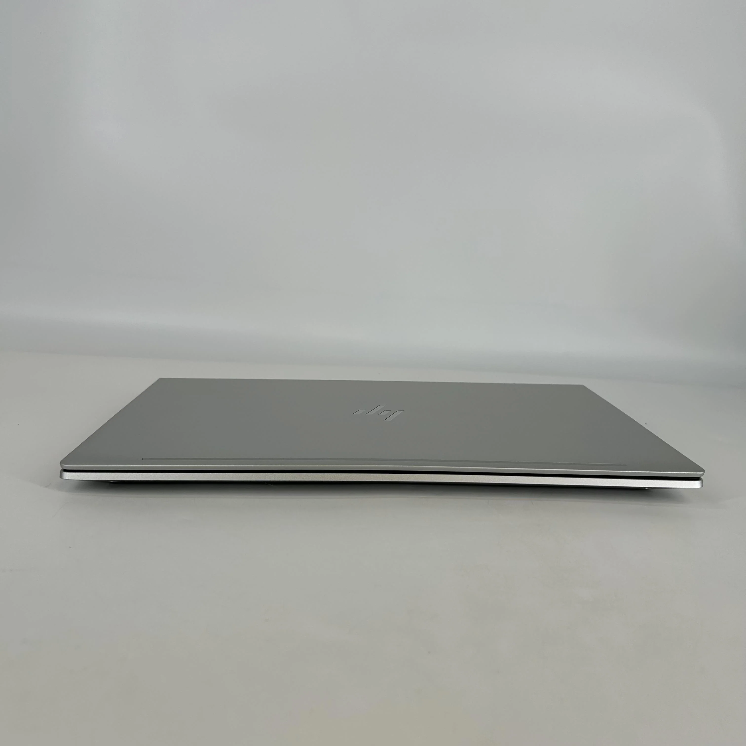 HP Elitebook 650 G9 15.6 Silver 1.3 GHz Intel Core i5 12th Gen. 16GB RAM 1TB Solid State Drive - Image 8