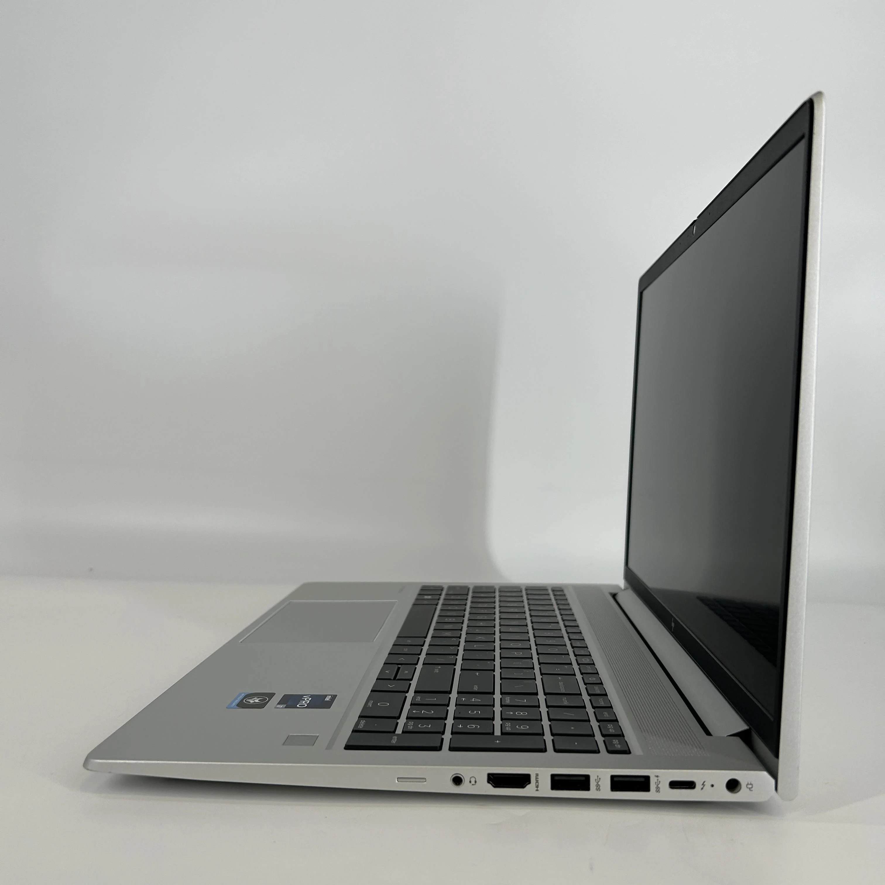 HP Elitebook 650 G9 15.6 Silver 1.8 GHz Intel Core i7 12th Gen. 16GB RAM 512GB Solid State Drive - Image 4