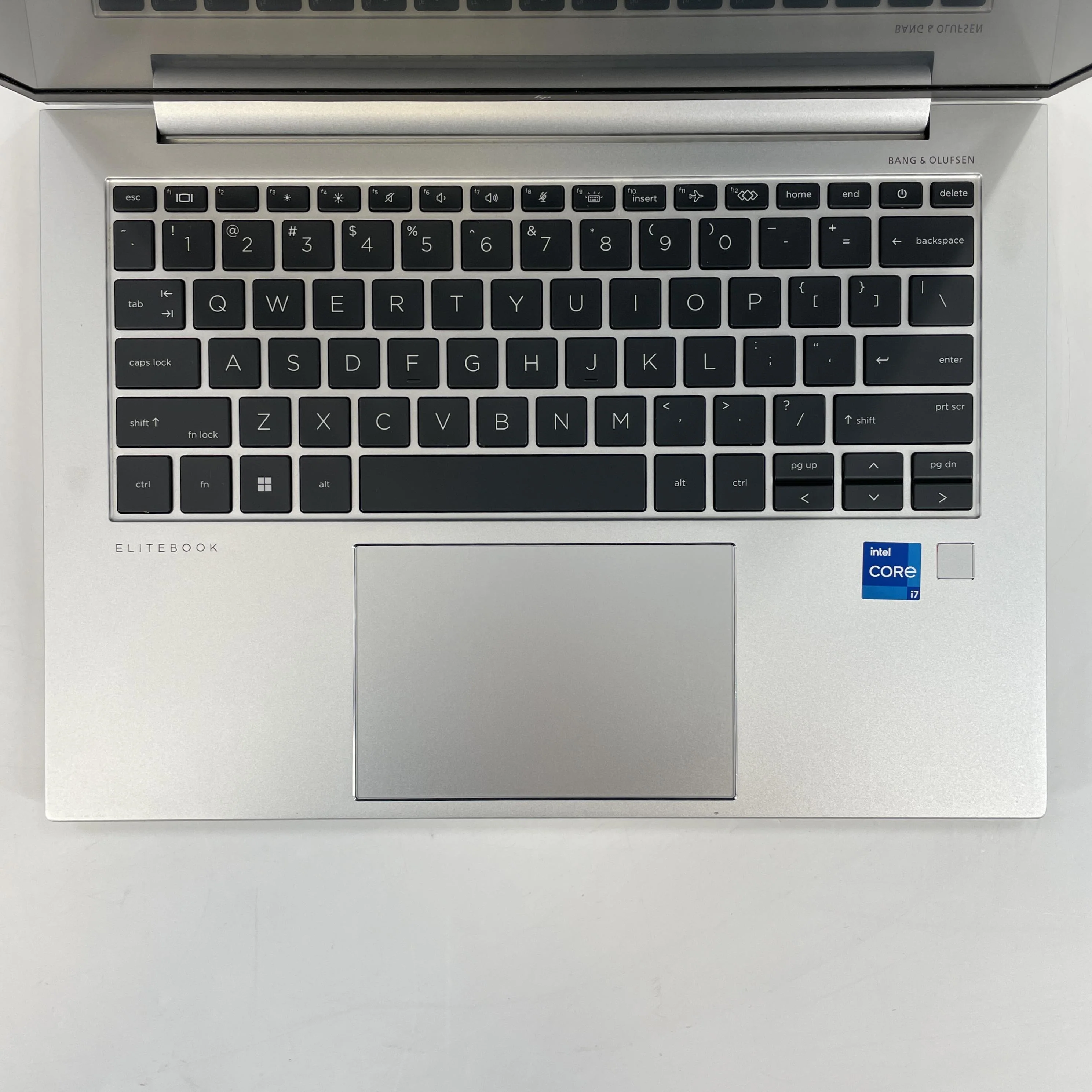 HP Elitebook 840 G10 14 Silver 1.7 GHz Intel Core i7 13th Gen. 16GB RAM 512GB Solid State Drive - Image 2