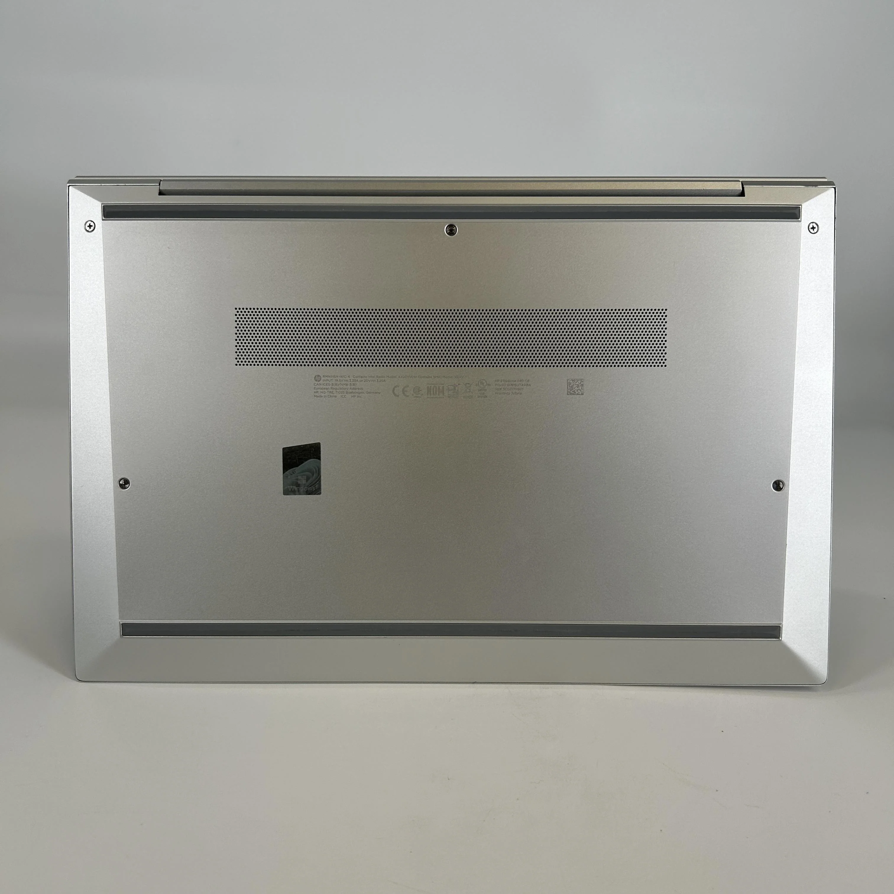 HP Elitebook 840 G8 14 Silver 2.6 GHz Intel Core i5 11th Gen. 16GB RAM 256GB Solid State Drive - Image 5