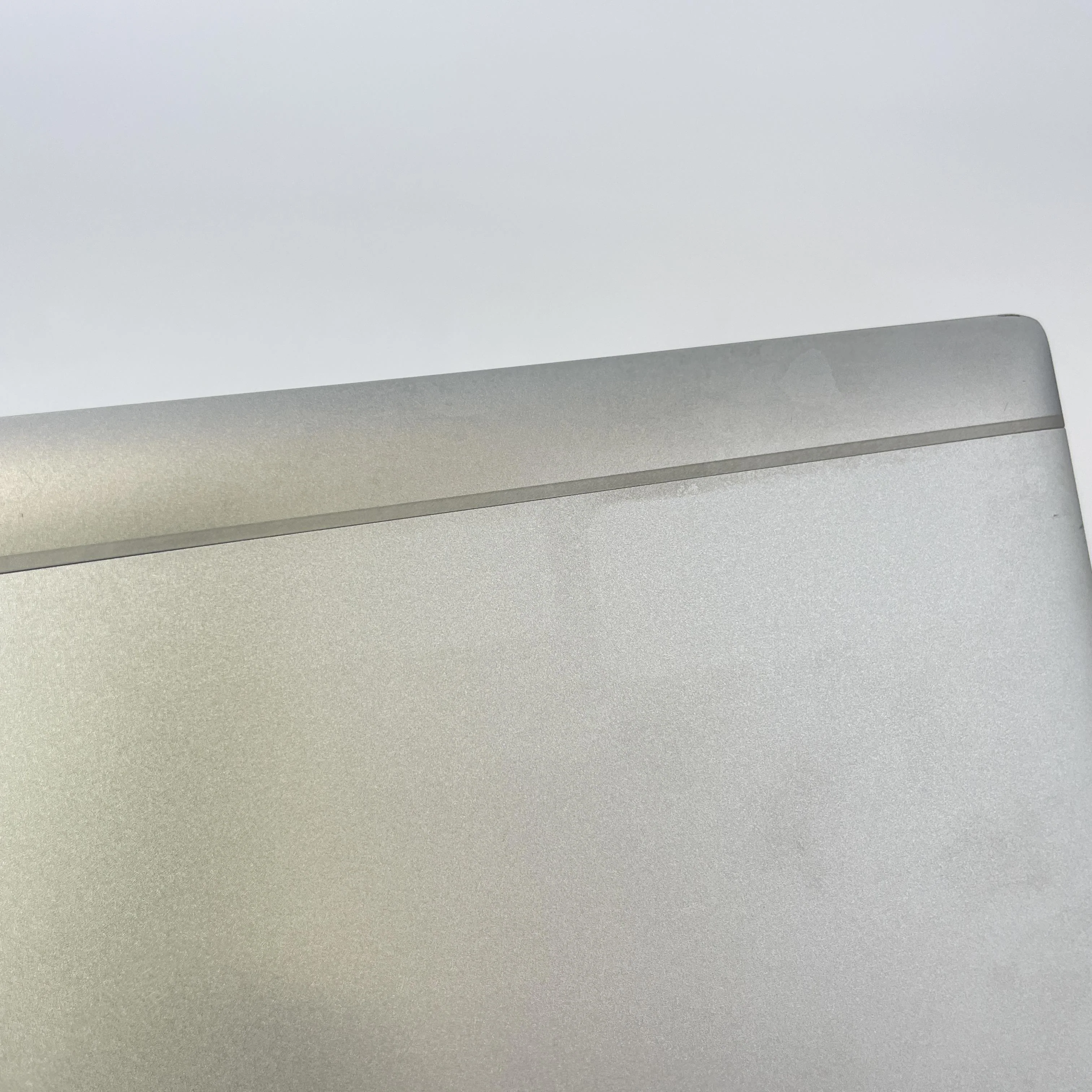 HP Elitebook 840 G8 14 Silver 2.8 GHz Intel Core i7 11th Gen. 16GB RAM 256GB Solid State Drive - Image 12