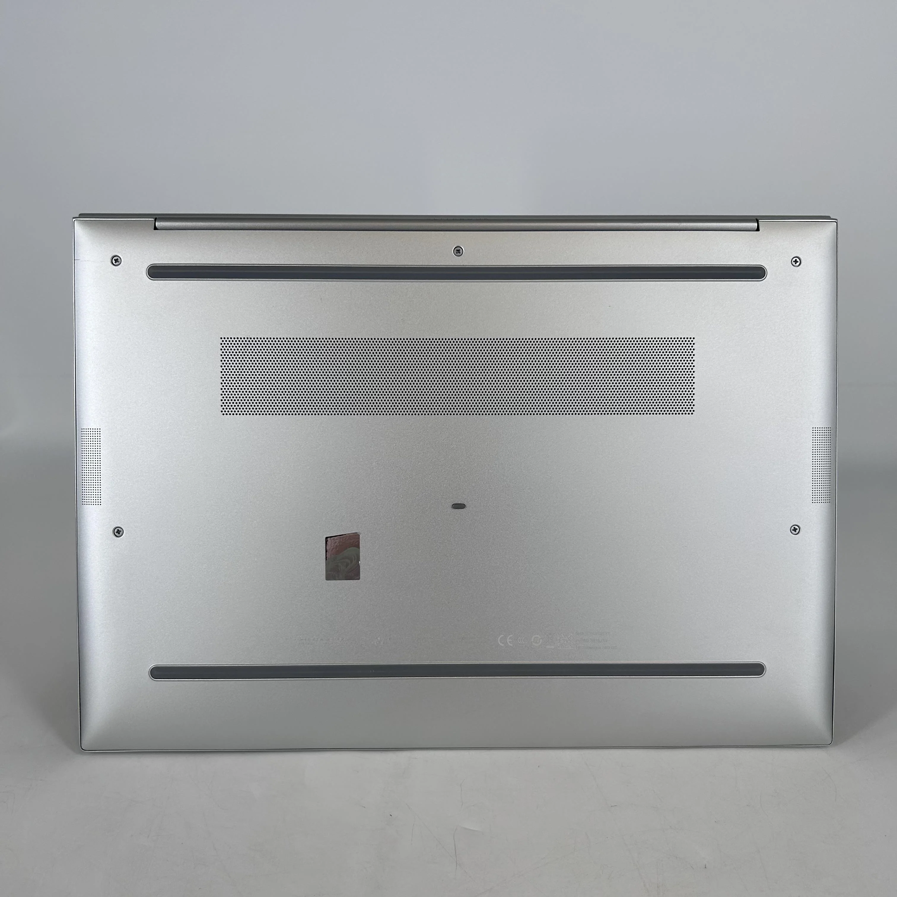HP Elitebook 860 G11 16 Silver 1.7 GHz Intel Core Ultra 7 64GB RAM 1TB Solid State Drive - Image 6