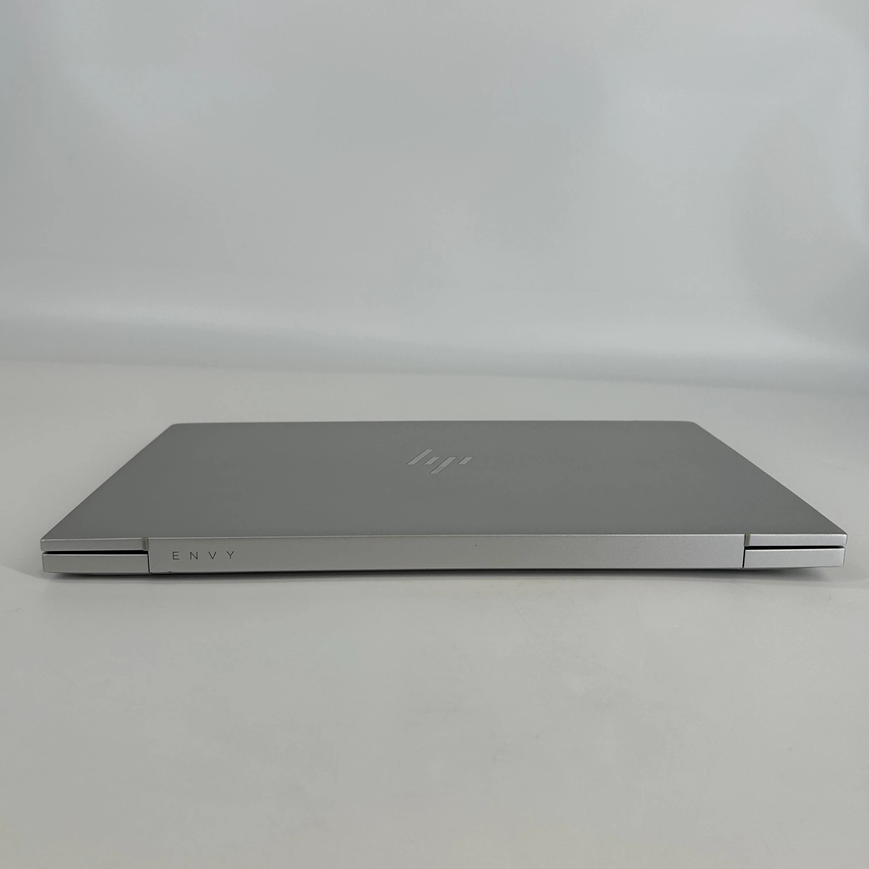 HP Envy 13 Silver 2.4 GHz Intel Core i5 11th Gen. 16GB RAM 512GB Solid State Drive - Image 6