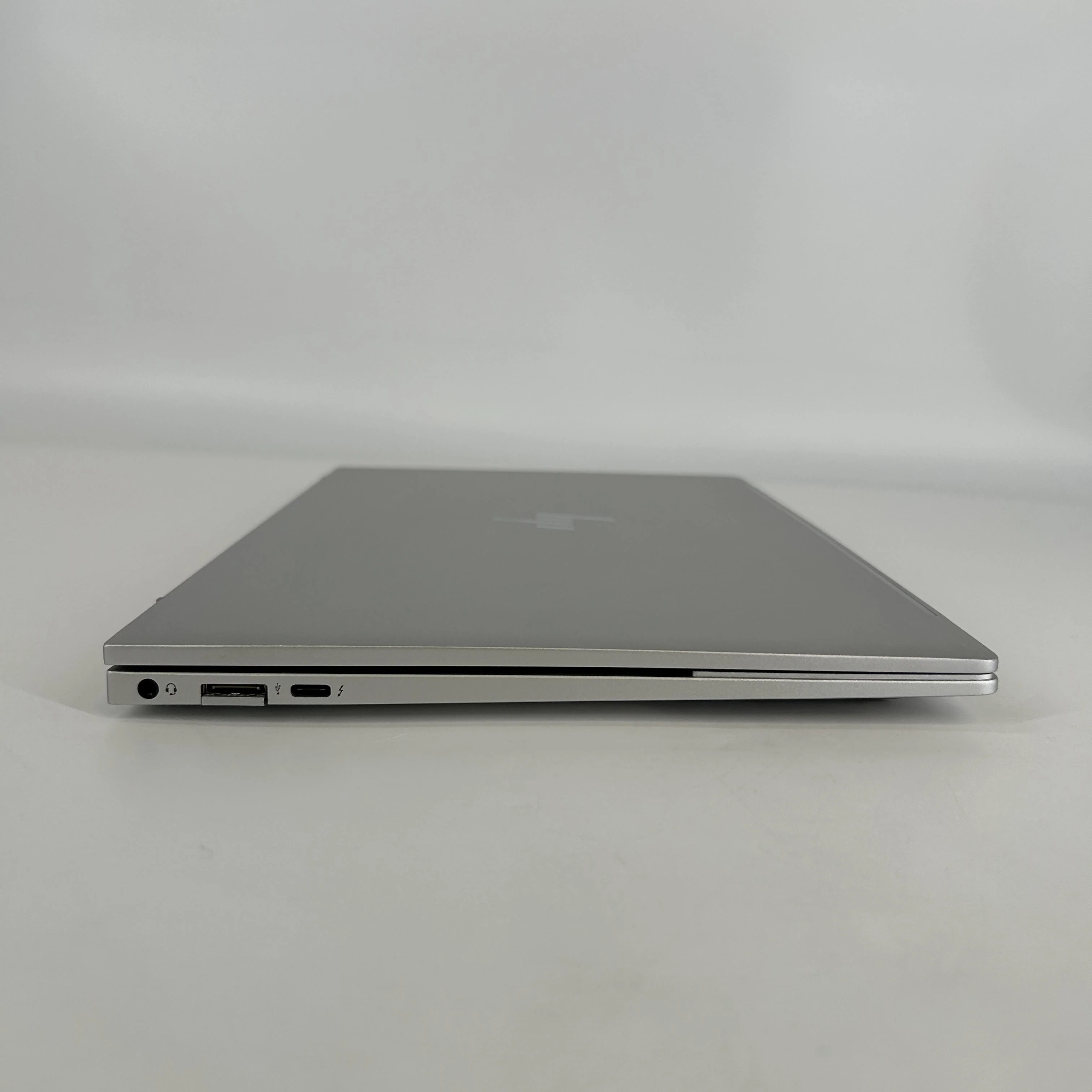 HP Envy 13 Silver 2.4 GHz Intel Core i5 11th Gen. 16GB RAM 512GB Solid State Drive - Image 9