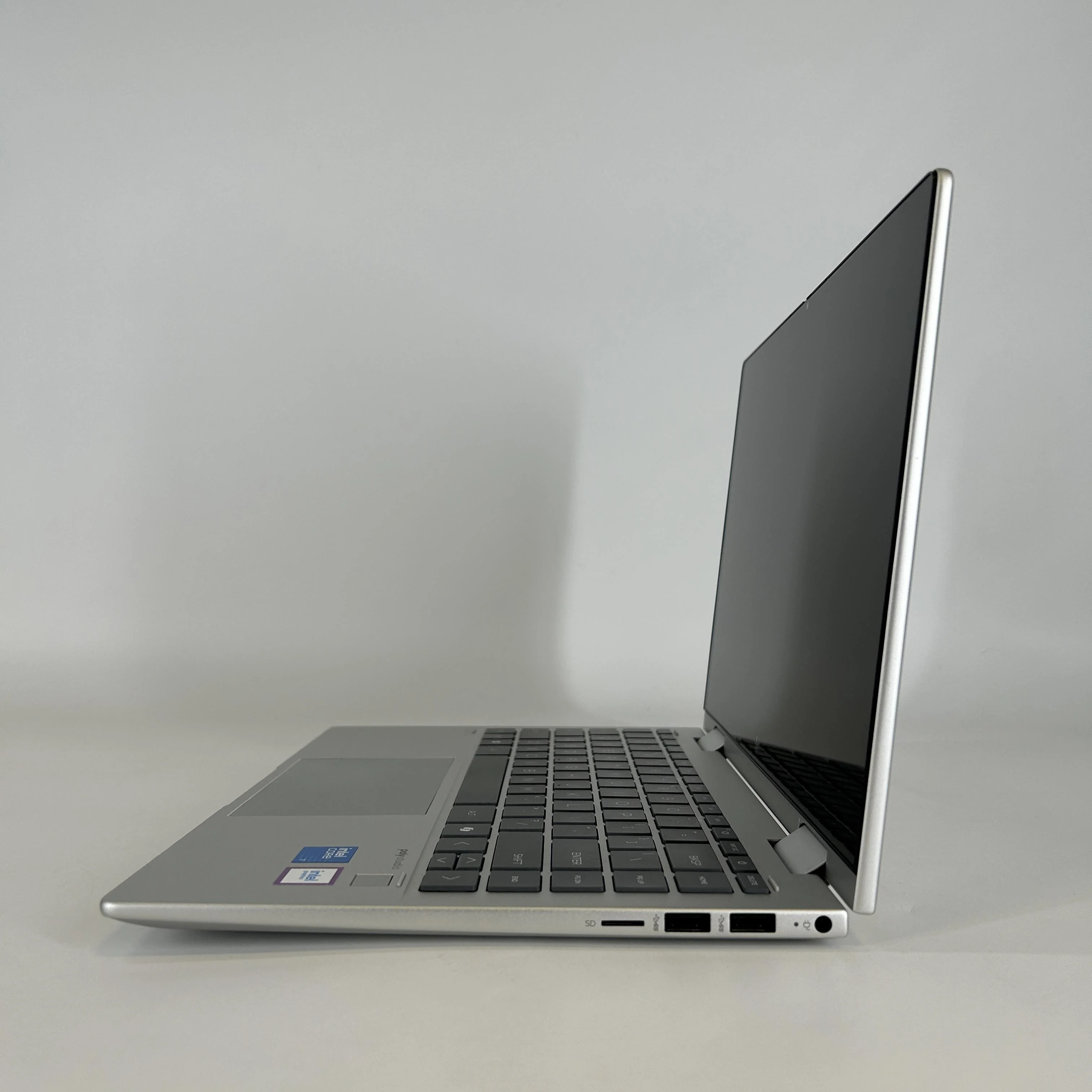 HP Envy x360 14 Silver 1.8 GHz Intel Core 7 16GB RAM 2TB Solid State Drive - Image 4