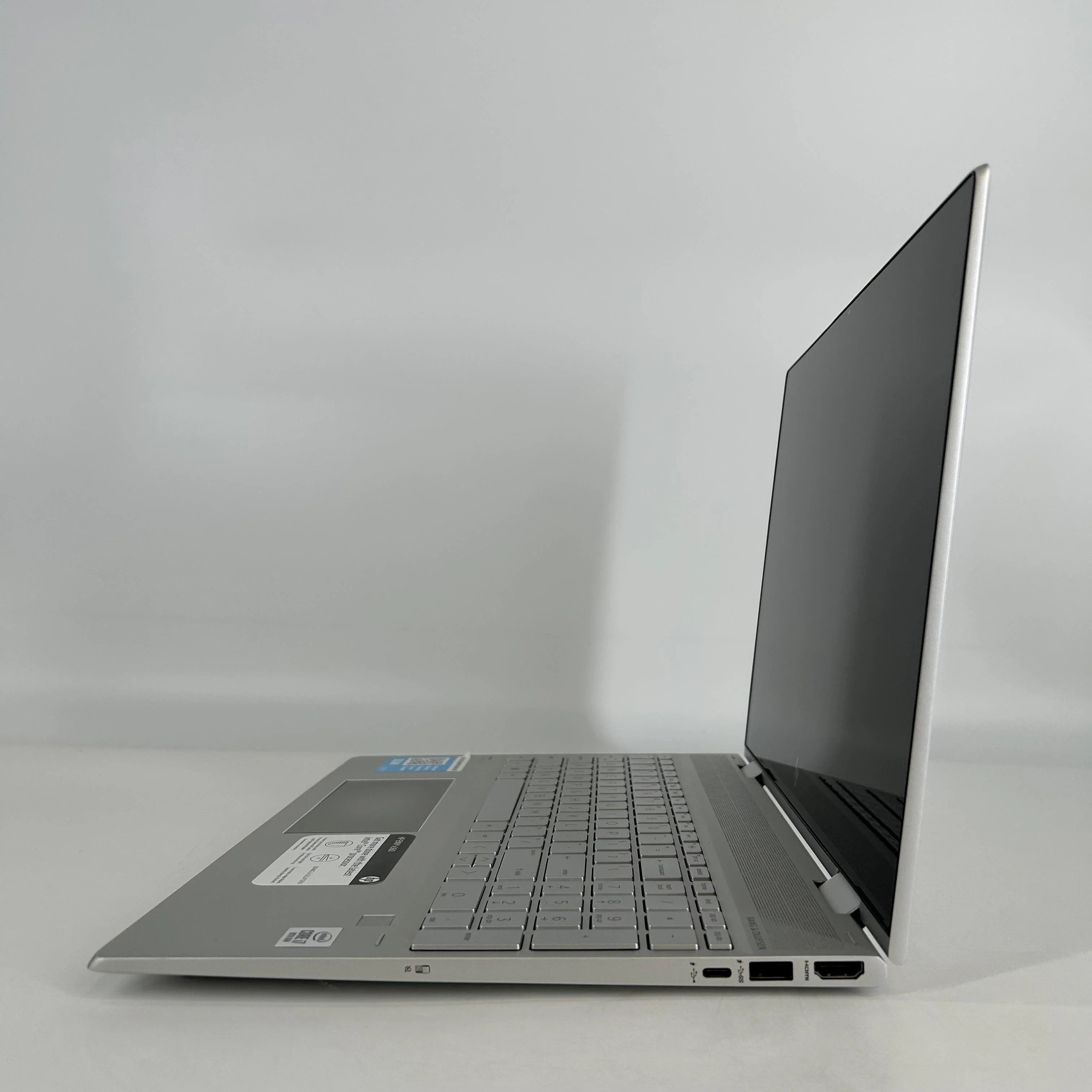 HP Envy x360 15.6 Silver 1.8 GHz Intel Core i7 10th Gen. 12GB RAM 512GB Solid State Drive - Image 5