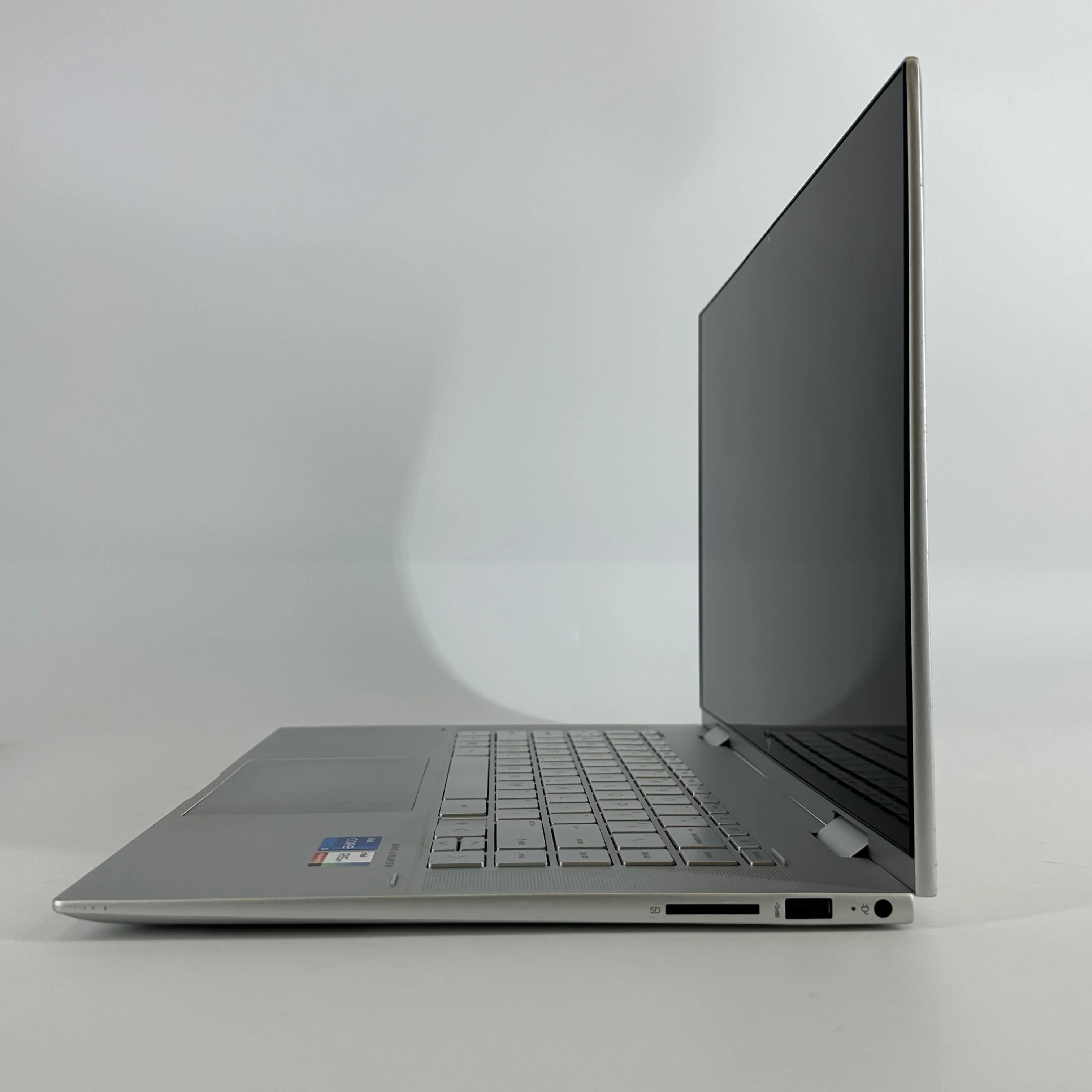 HP Envy x360 15.6 Silver 2.4 GHz Intel Core i5 11th Gen. 8GB RAM 256GB Solid State Drive - Image 6