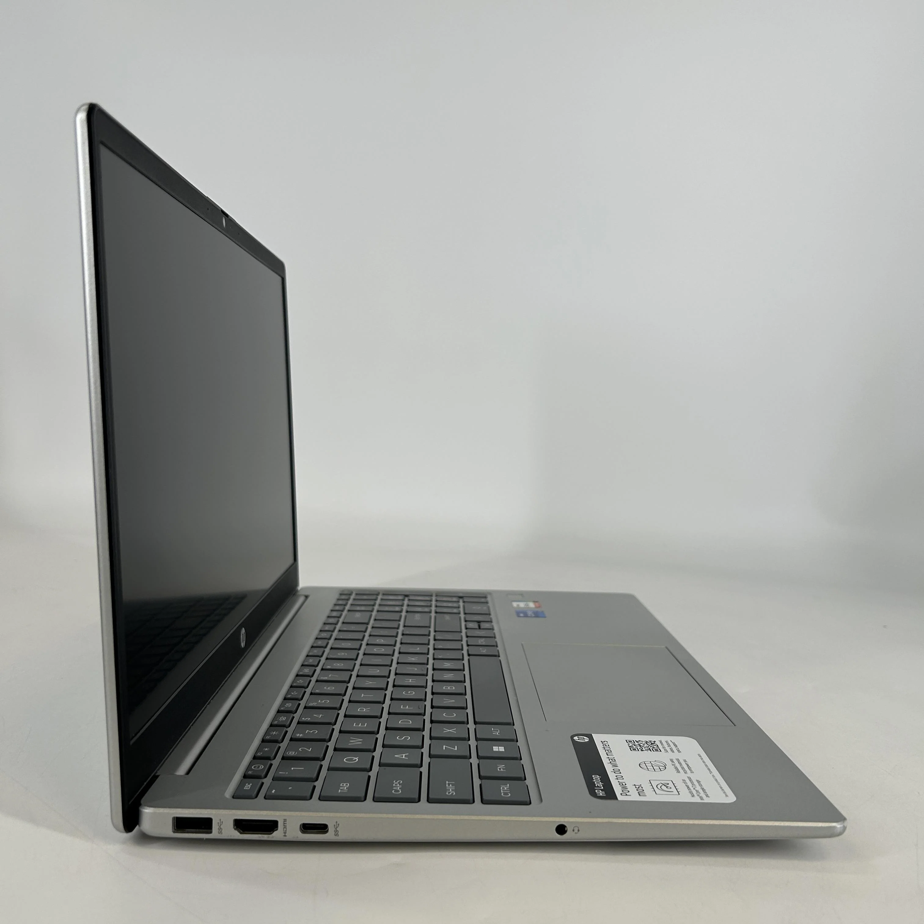 HP Notebook 15 Silver 1.7 GHz Intel Core i7 13th Gen. 16GB RAM 1TB Solid State Drive - Image 3