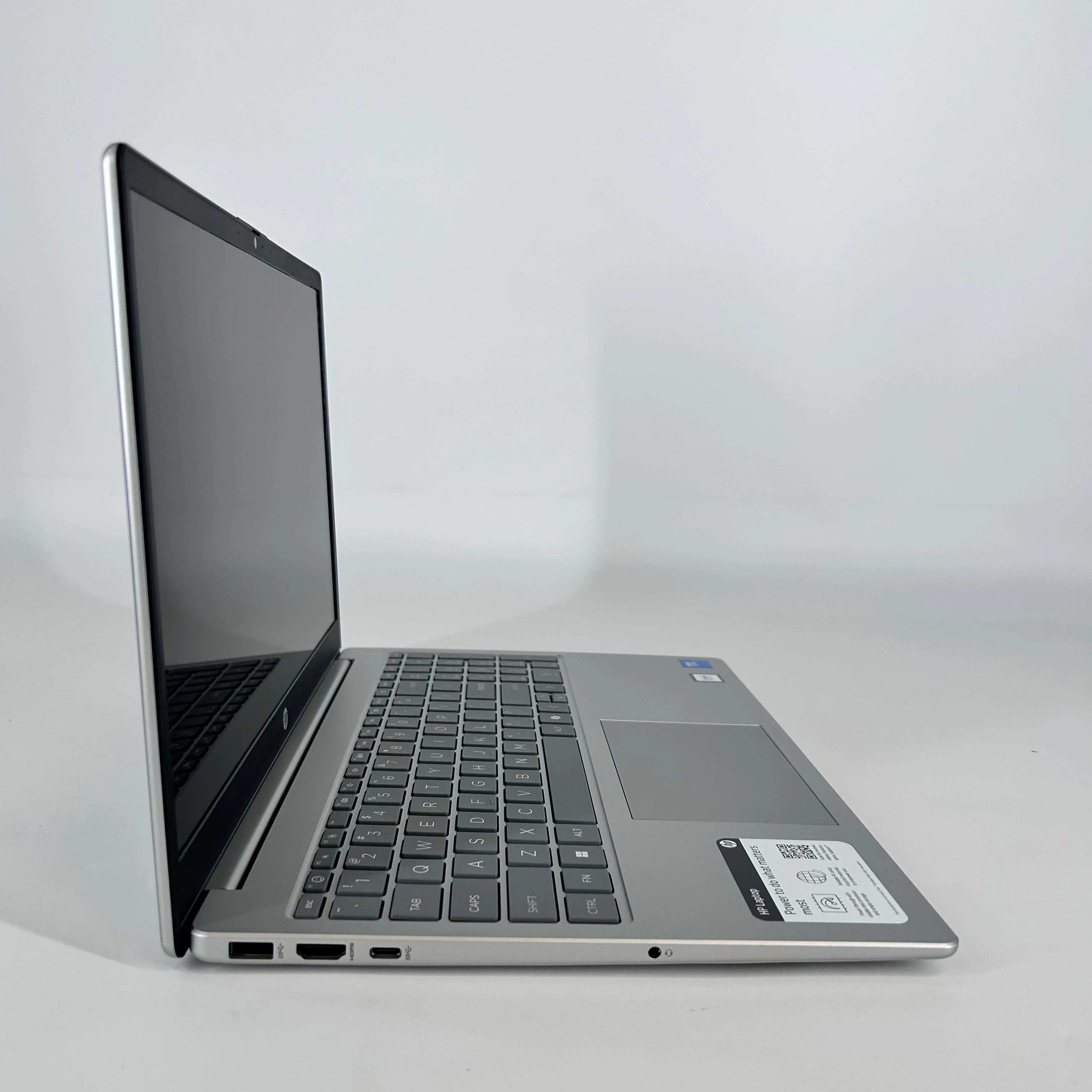 HP Notebook 15 Silver 1.8 GHz Intel Core Ultra 7 16GB RAM 512GB Solid State Drive - Image 3