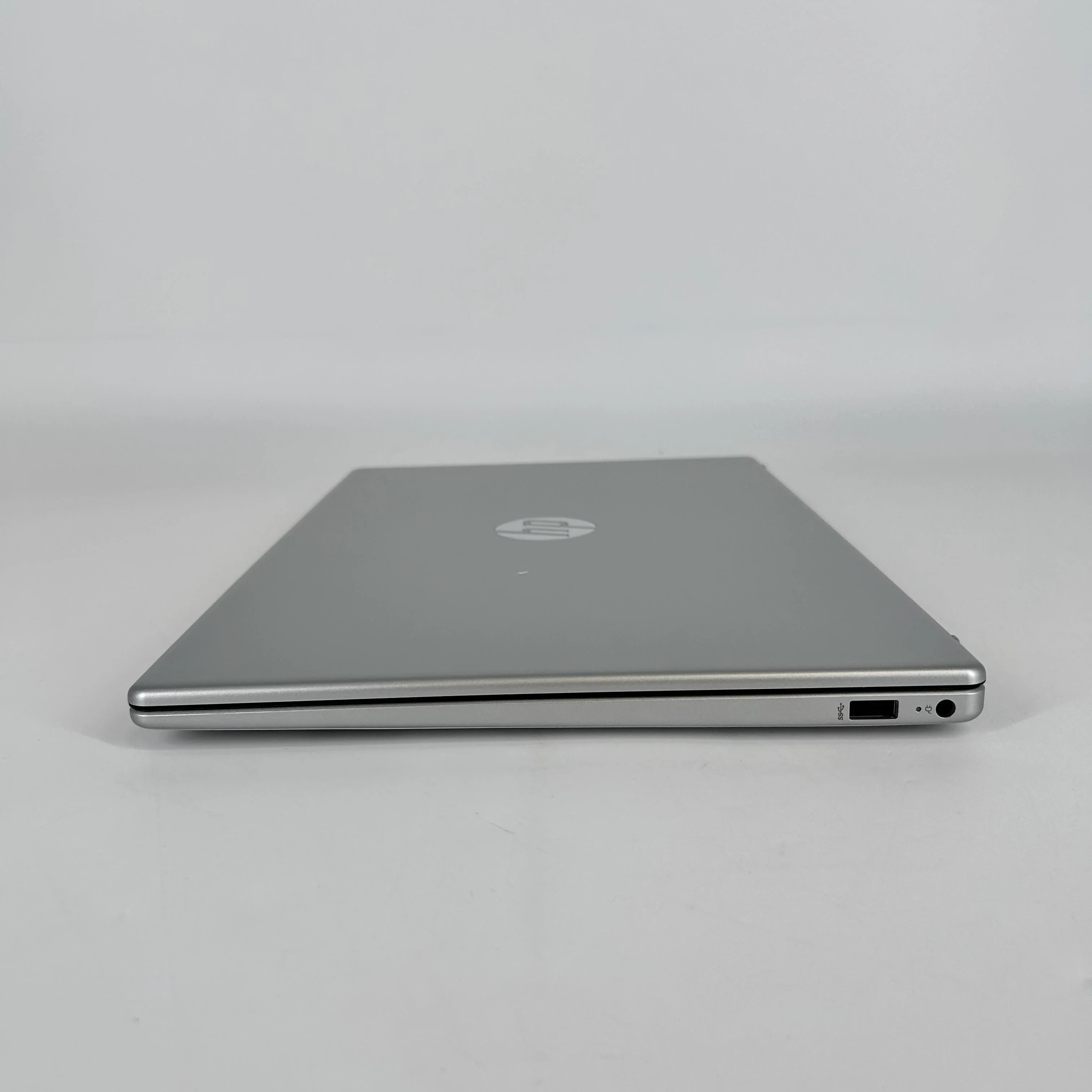 HP Notebook 15 Silver 1.8 GHz Intel Core Ultra 7 16GB RAM 512GB Solid State Drive - Image 7