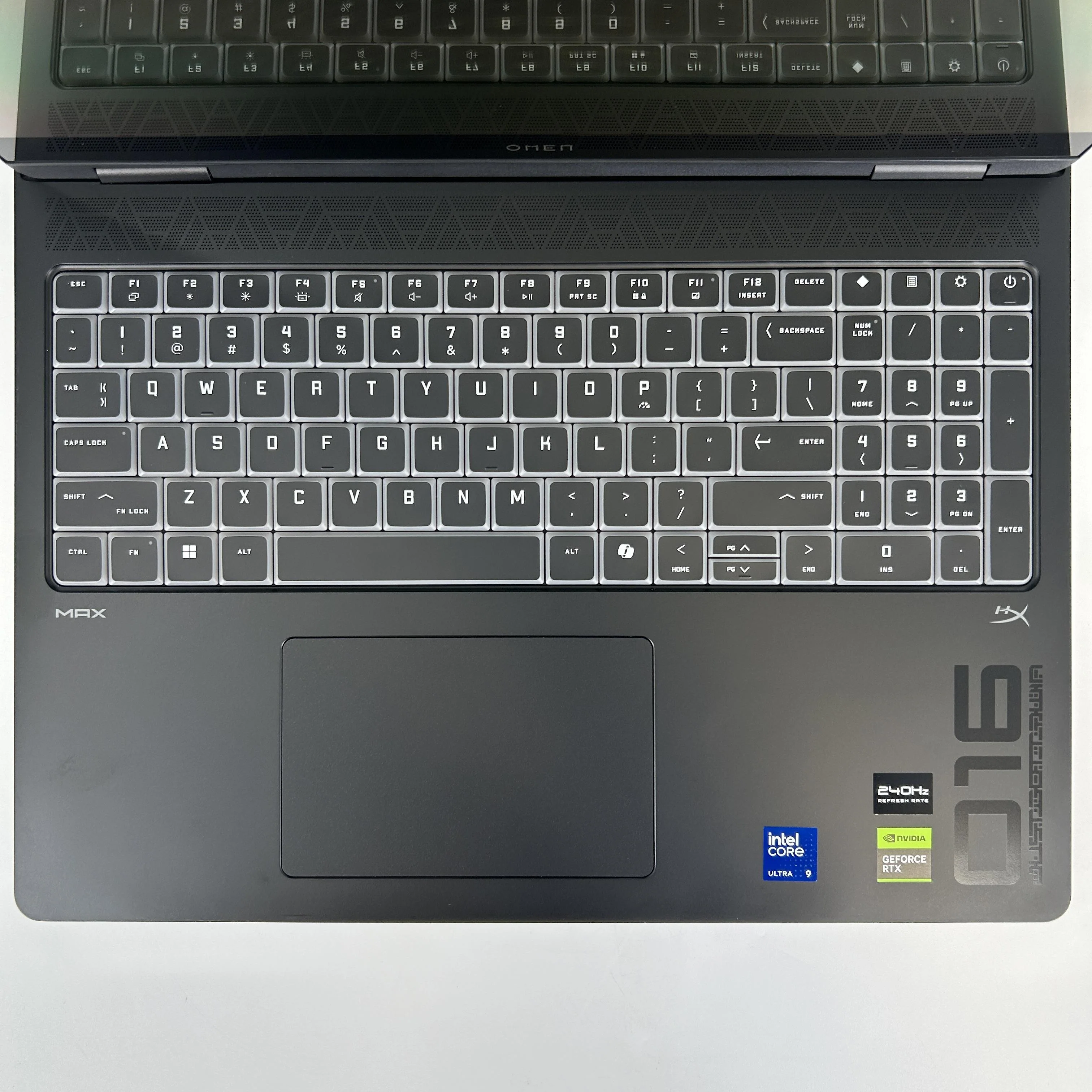HP Omen Max 16 Black 2.6 GHz Intel Core Ultra 9 Series 2 32GB RAM 2TB Solid State Drive NVIDIA GeForce RTX 5080 16 GB - Image 2