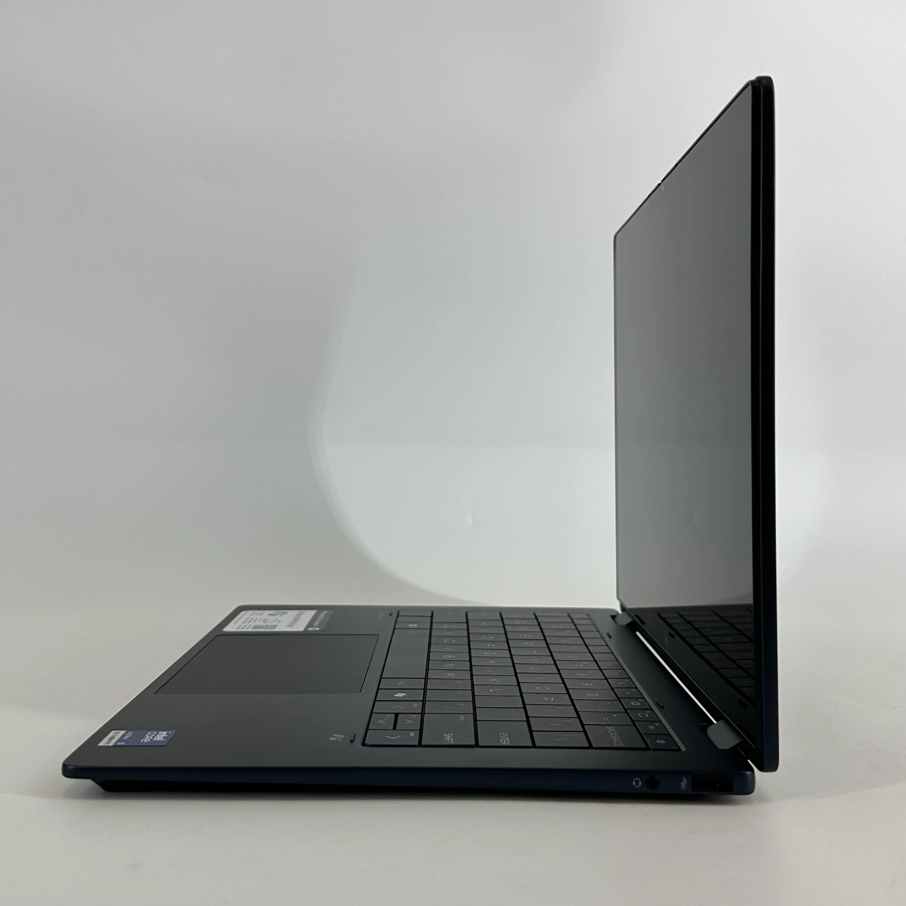 HP OmniBook X Flip 14 Atmospheric Blue 2.1 GHz Intel Core Ultra 5 Series 2 16GB RAM 512GB Solid State Drive - Image 4