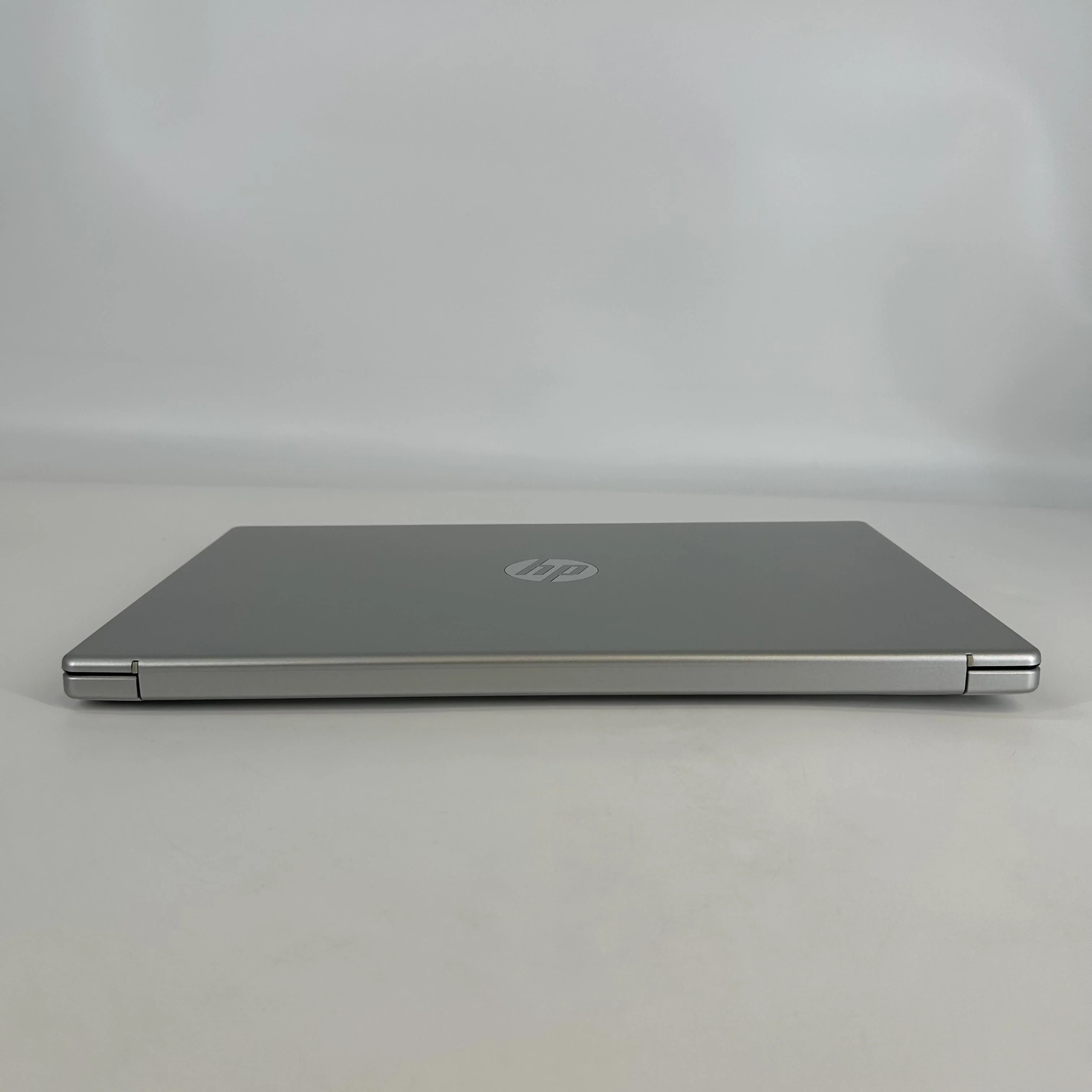HP Other Laptop 15 2022 Silver 1.3 GHz Intel Core i5 12th Gen. 8GB RAM 512GB Solid State Drive - Image 6