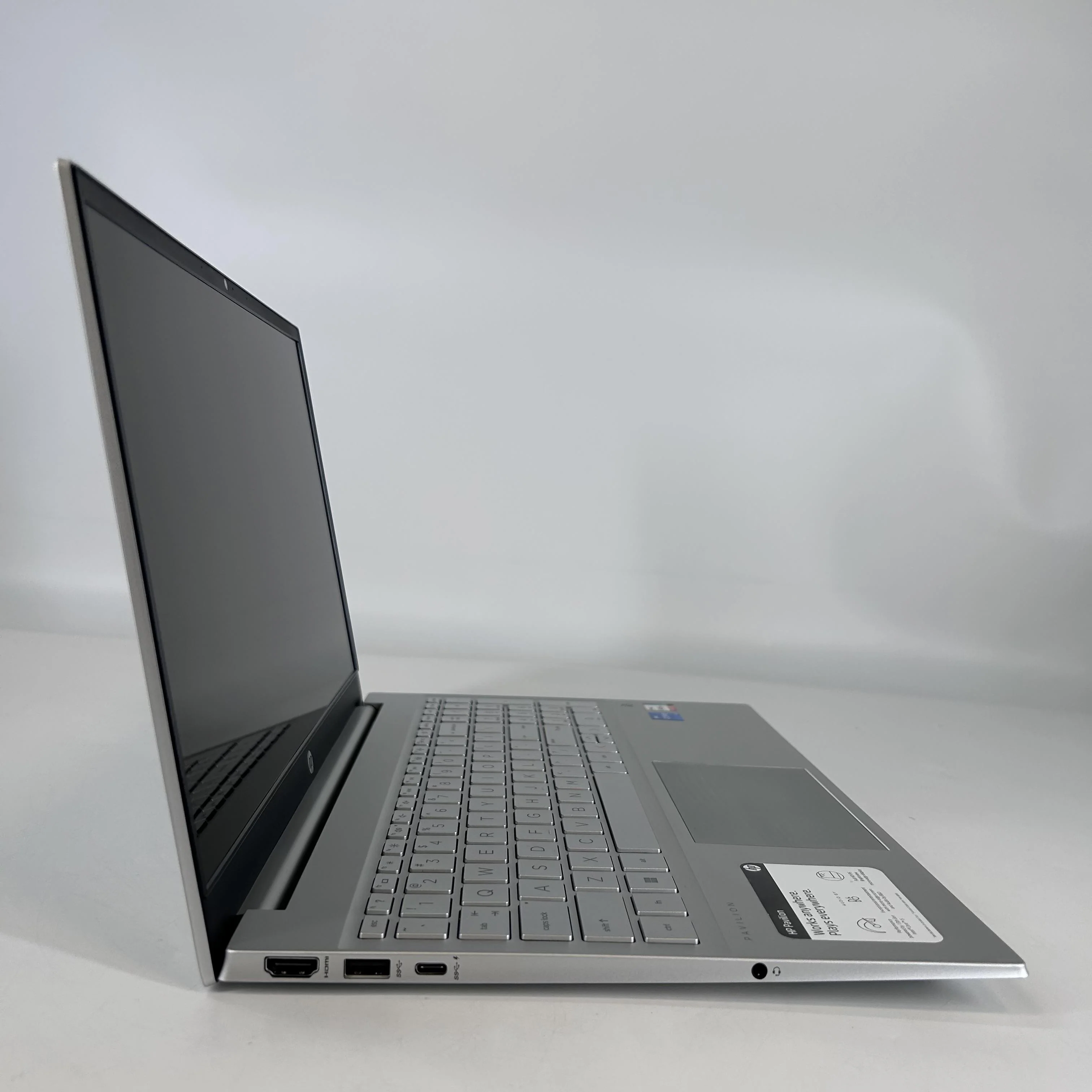 HP Pavilion 15 Silver 1.3 GHz Intel Core i5 13th Gen. 16GB RAM 512GB Solid State Drive - Image 3