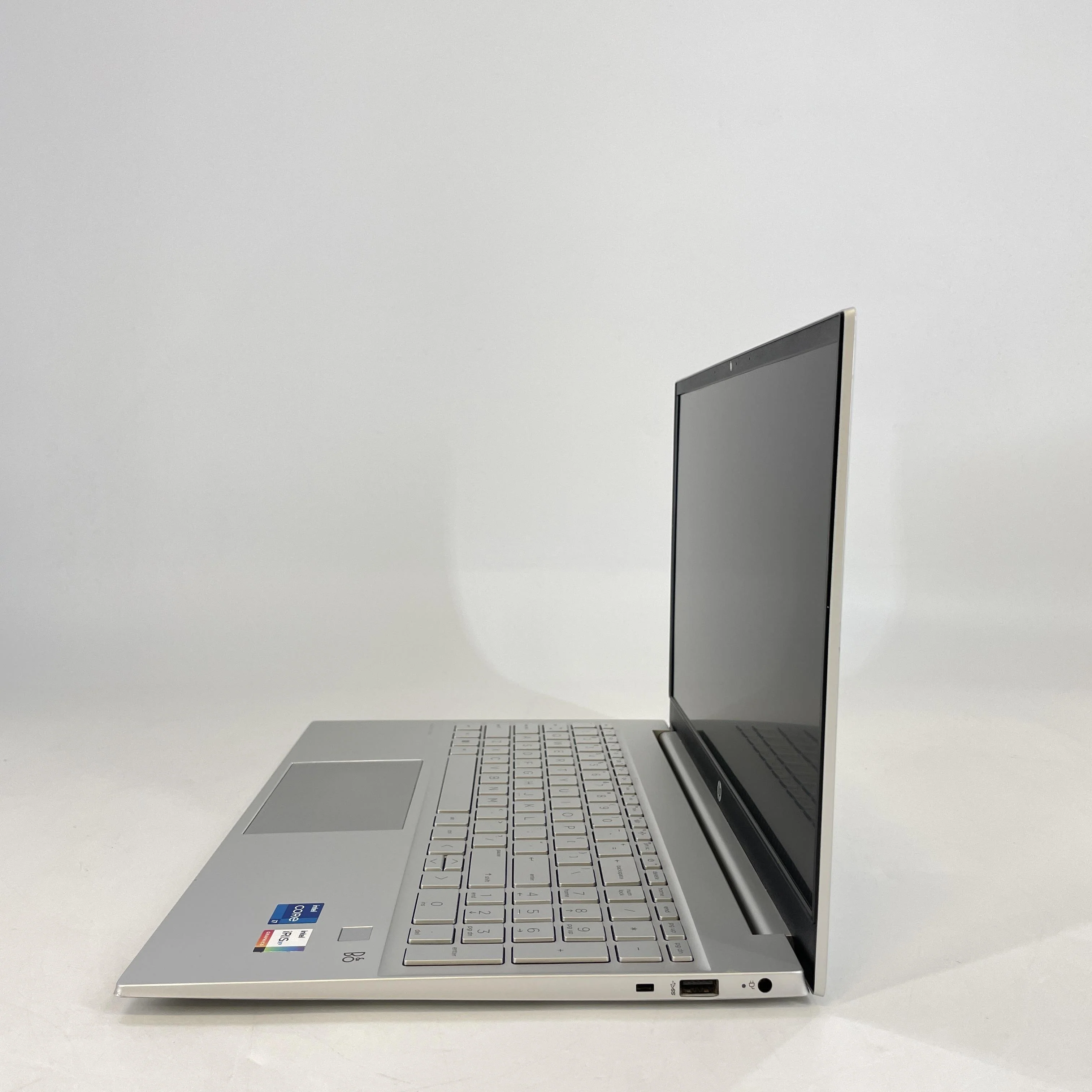 HP Pavilion 15 Silver 2.8 GHz Intel Core i7 11th Gen. 16GB RAM 512GB Solid State Drive - Image 8